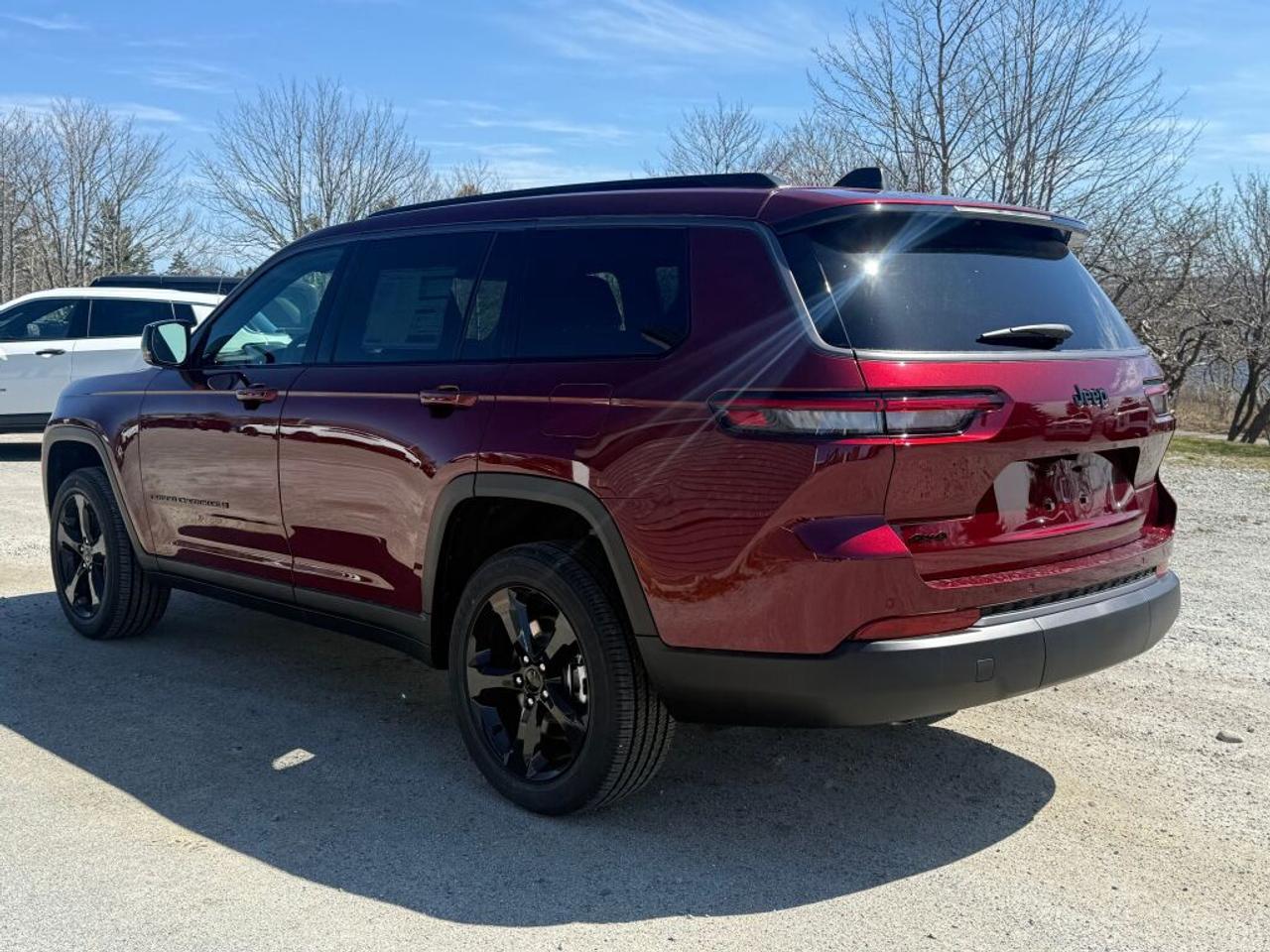 2026 Jeep Grand Cherokee L ALTITUDE Photo