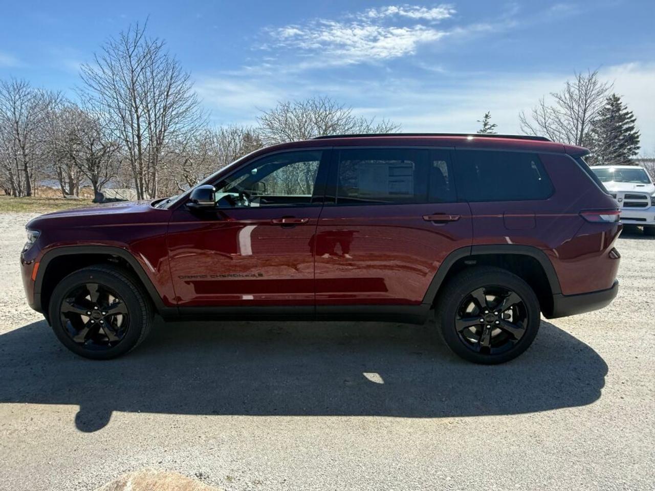 2026 Jeep Grand Cherokee L ALTITUDE Photo