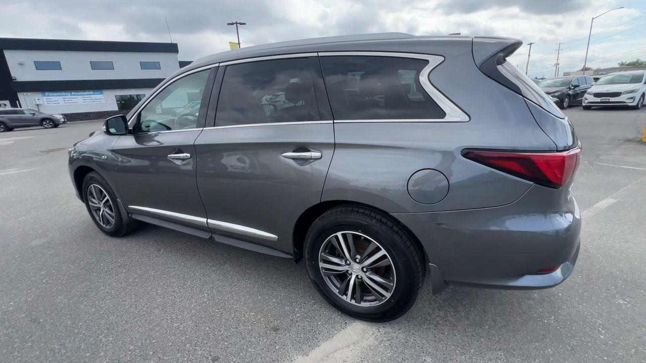 2019 Infiniti QX60 Pure AWD, 7 PASSENGER, MOONROOF, HEATED LEATHER SEATS, NAV, CRUISE CONTROL, POWER LIFTGATE, BACK UP CAM!! Photo