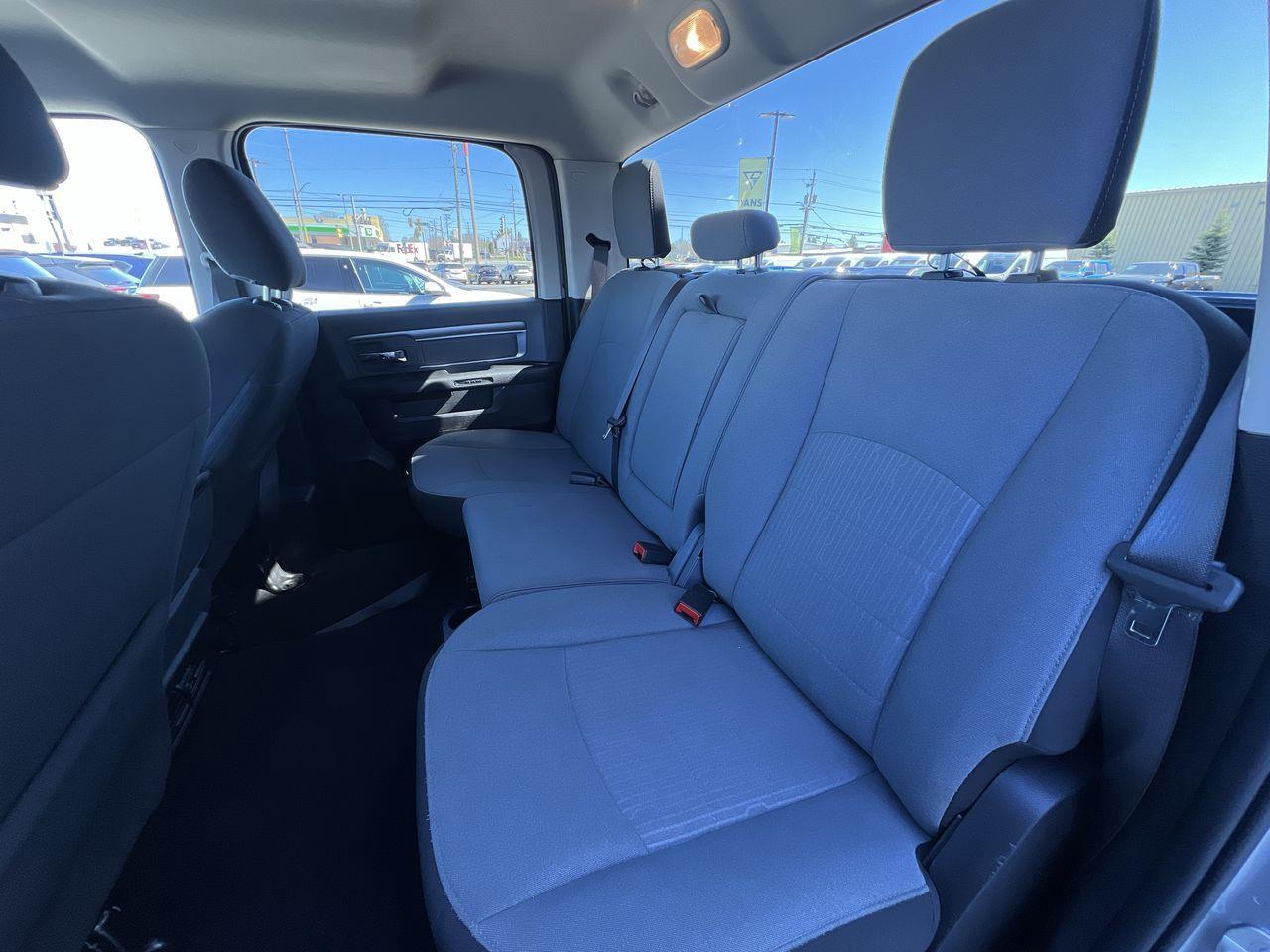 2023 RAM 1500 Classic SLT PREVIOUS DAILY RENTAL, 4X4, CRUISE CONTROL, BACK UP CAM, SIRIUS XM!! Photo