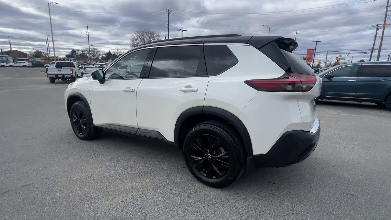 2023 Nissan Rogue SV Midnight Edition AWD, MOONROOF, HEATED LEATHER SEATS, REMOTE START, POWER LIFTGATE, CRUISE CONTROL, SIRIUS XM!! Photo