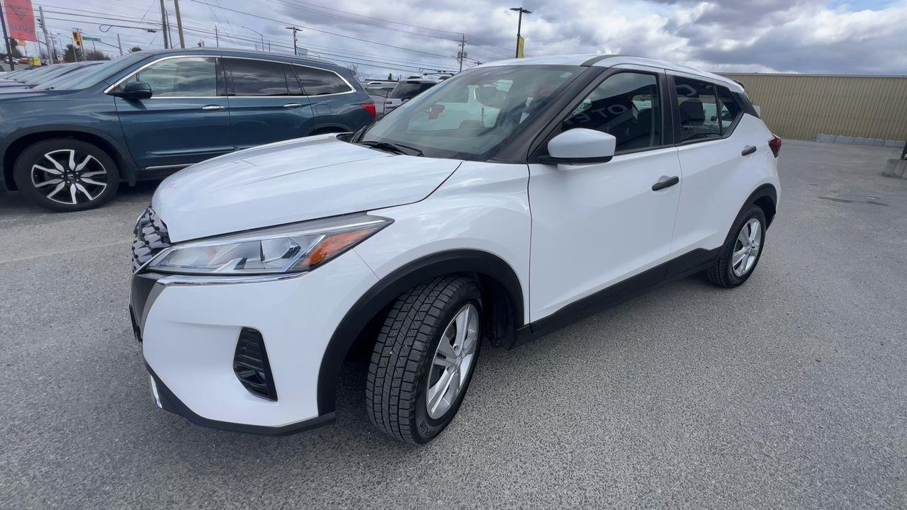 2024 Nissan Kicks CRUISE CONTROL, BACK UP CAMERA, REAR MIRRORS DEFROST!! Photo