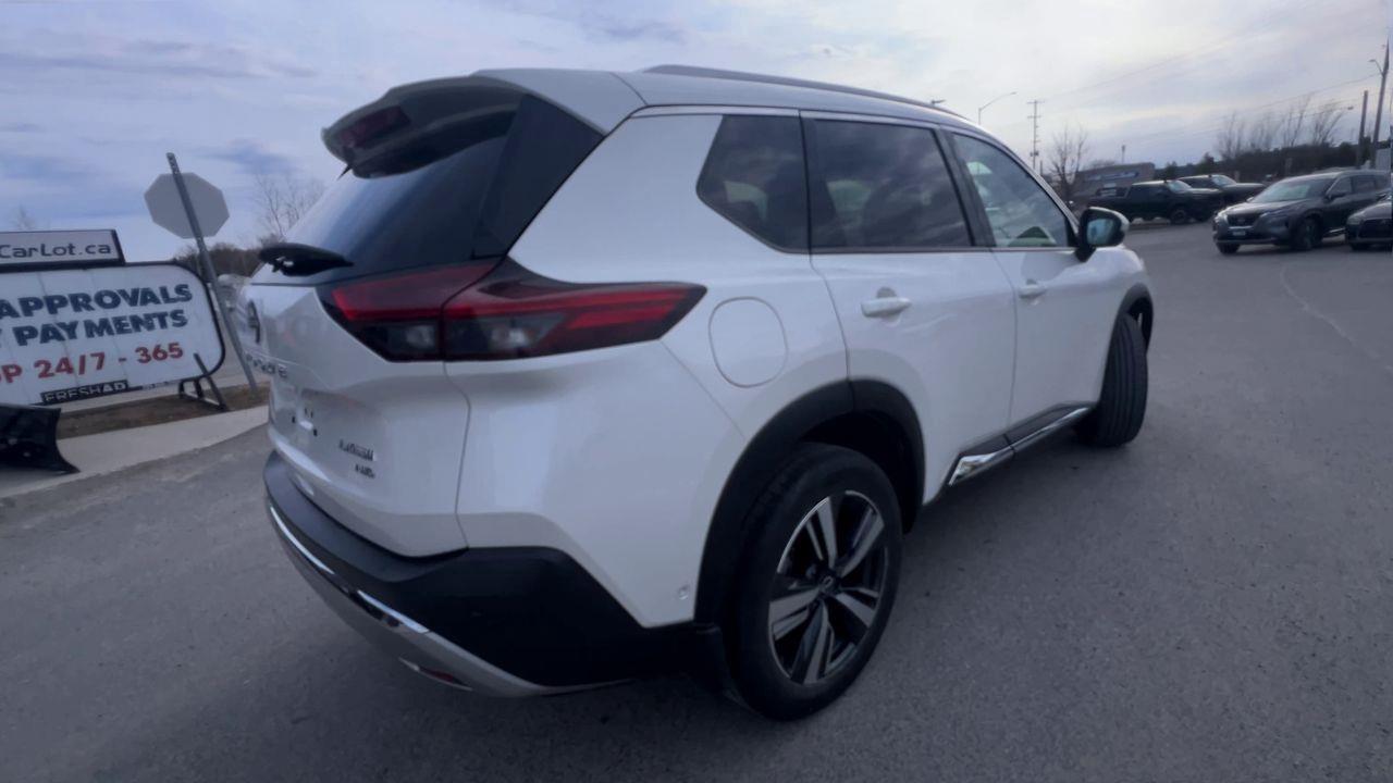 2023 Nissan Rogue Platinum AWD, MOONROOF, HEATED LEATHER SEATS, POWER LIFTGATE, CRUISE CONTROL, BACK UP CAM, NAV, SIRIUS XM!! Photo