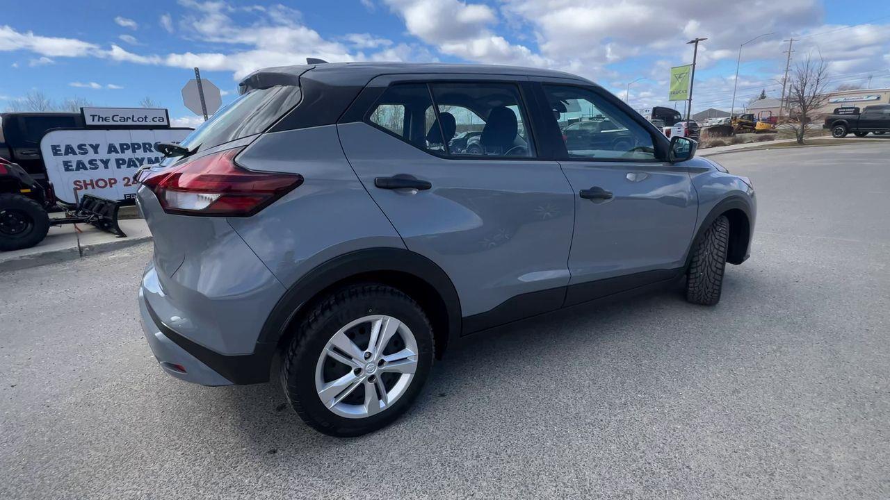 2024 Nissan Kicks CRUISE CONTROL, BACK UP CAMERA, REAR MIRRORS DEFROST!! Photo