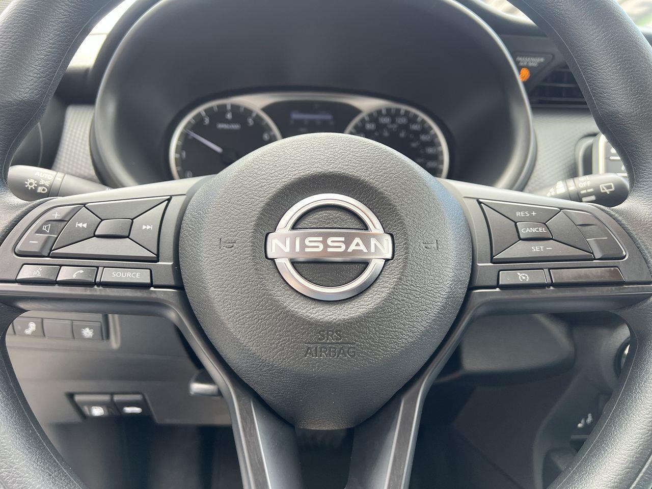 2024 Nissan Kicks CRUISE CONTROL, BACK UP CAMERA, REAR MIRRORS DEFROST!! Photo