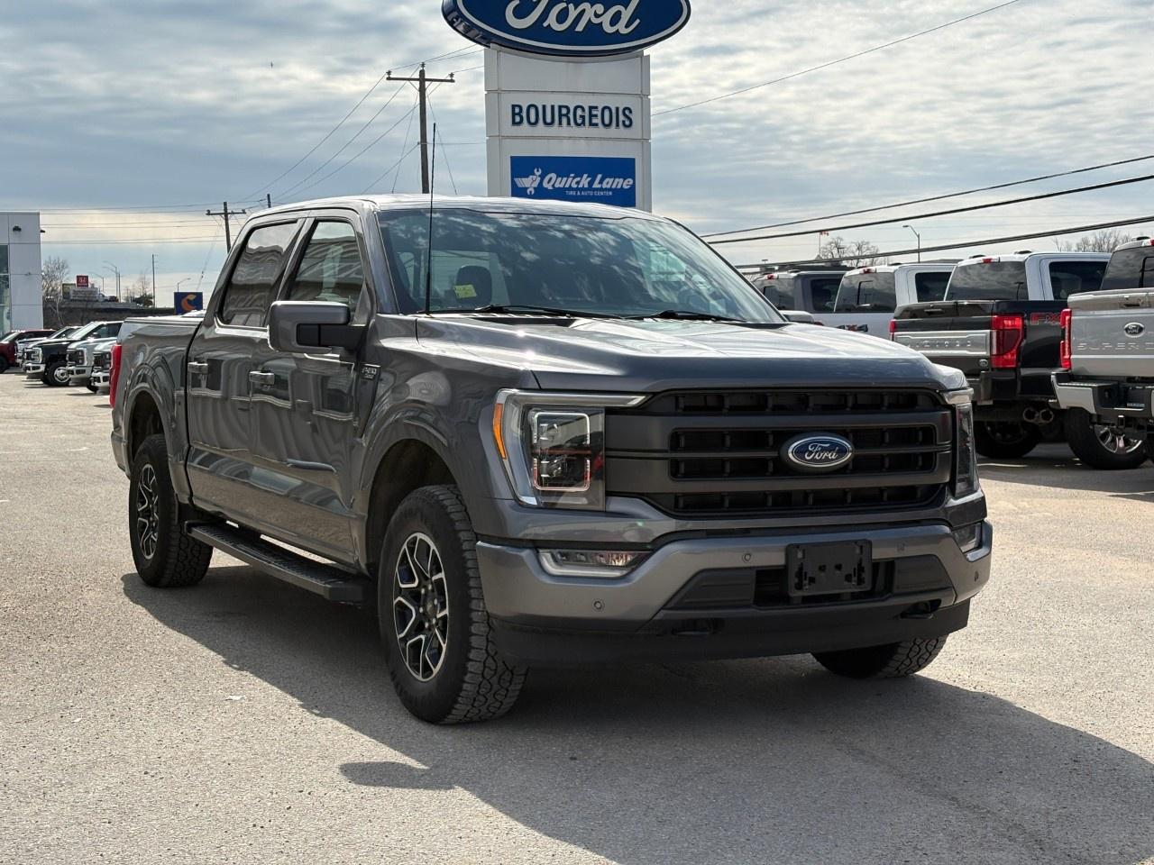 2022 Ford F-150 Lariat 4WD SuperCrew 5.5' Box Photo