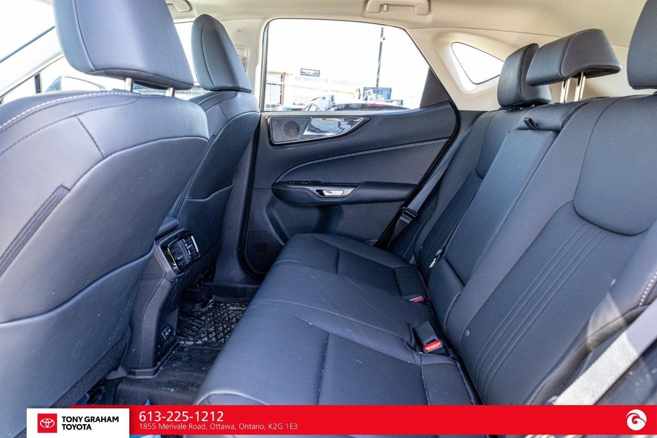 2025 Lexus NX 350  Photo