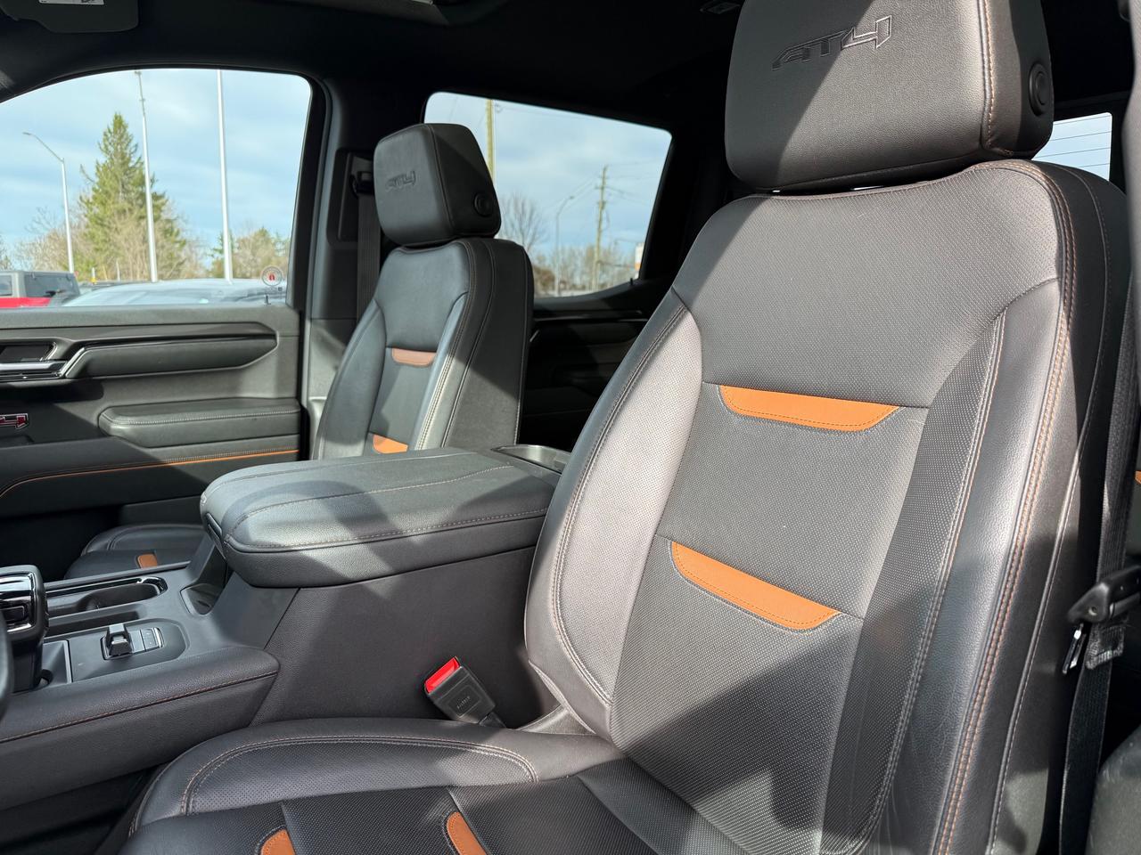 2024 GMC Sierra 1500 AT4 Sunroof! Leather! HUD ! Loaded! Photo