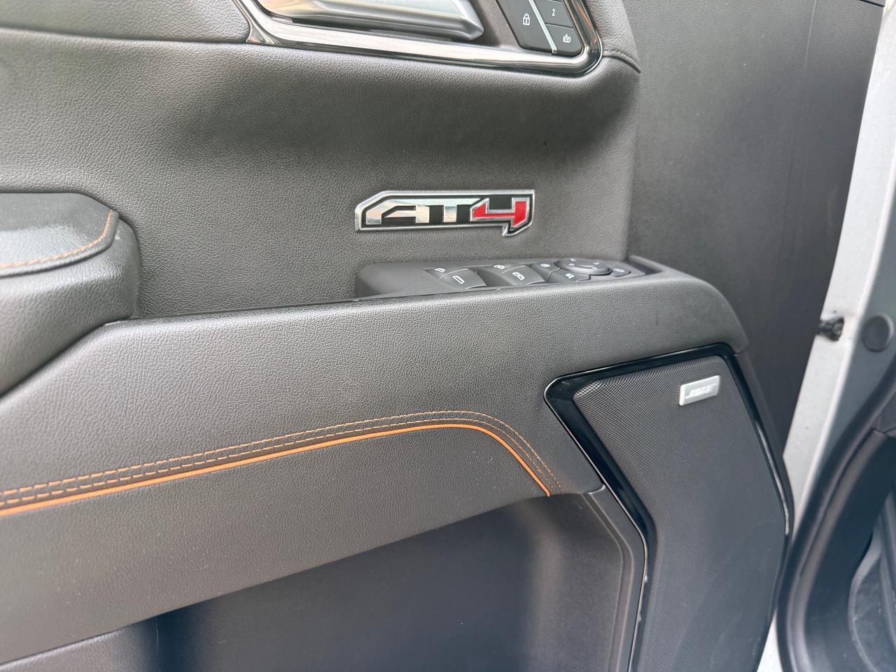 2024 GMC Sierra 1500 AT4 Sunroof! Leather! HUD ! Loaded! Photo