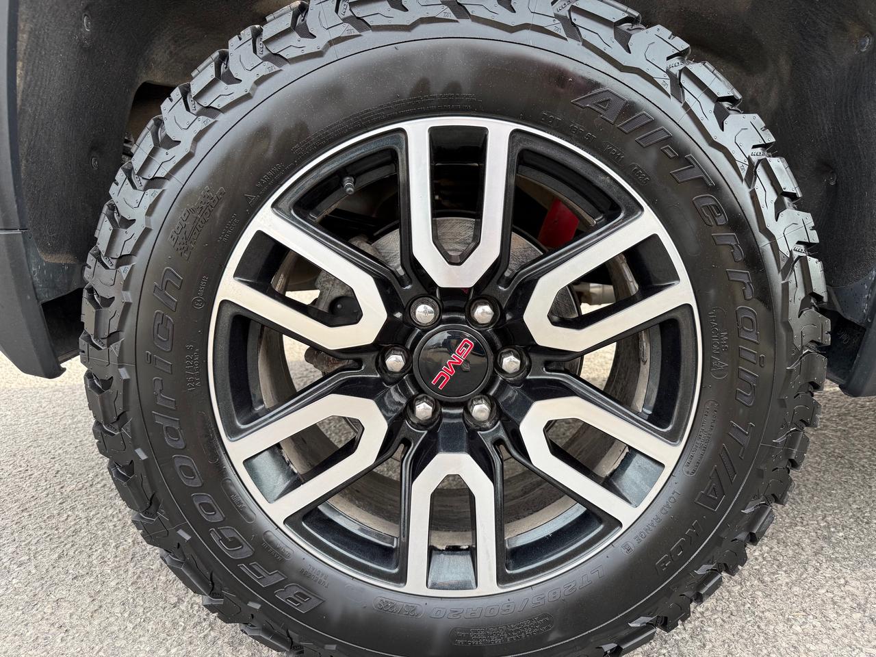 2024 GMC Sierra 1500 AT4 Sunroof! Leather! HUD ! Loaded! Photo