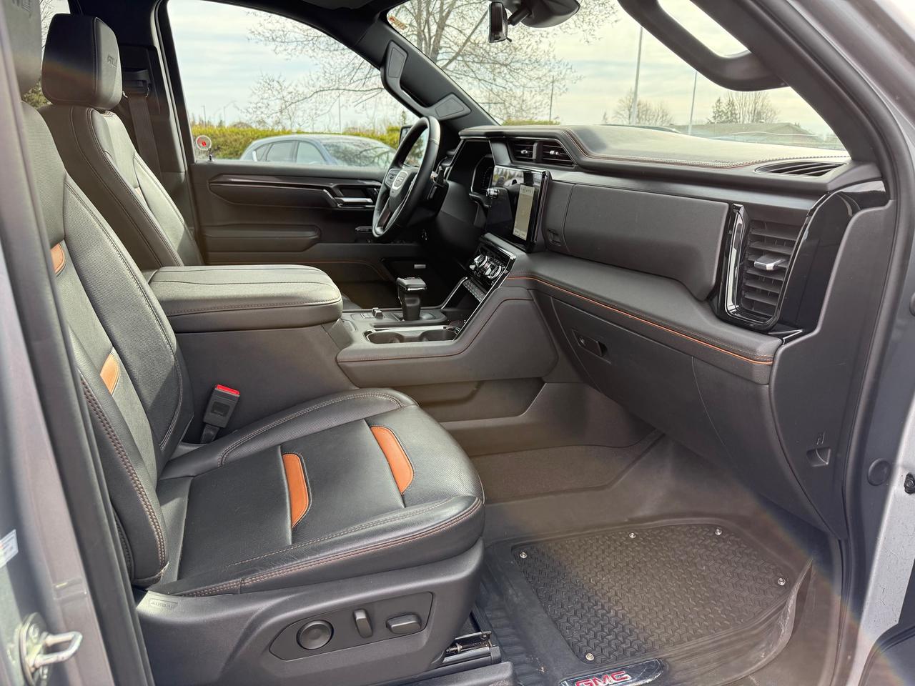 2024 GMC Sierra 1500 AT4 Sunroof! Leather! HUD ! Loaded! Photo