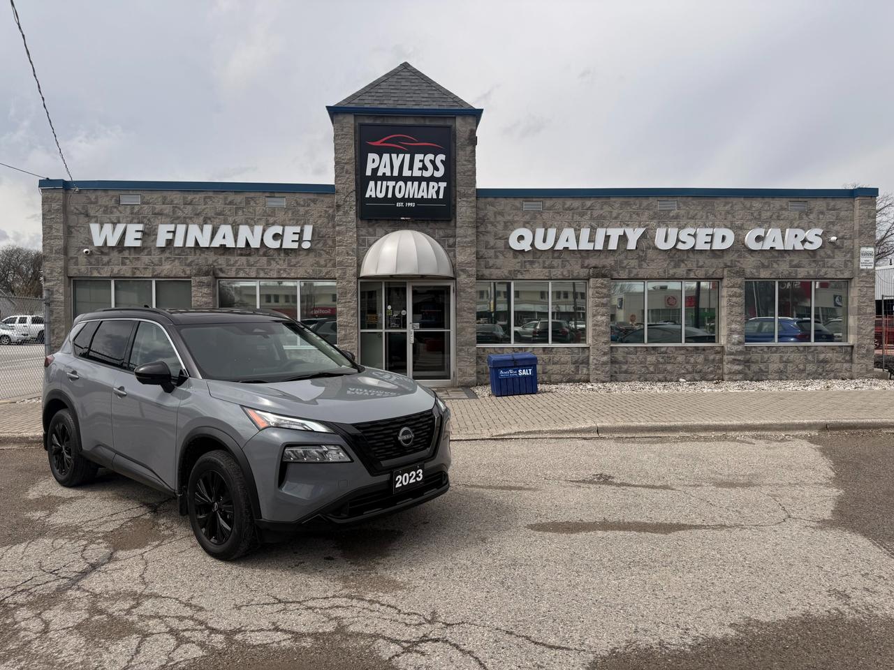 2023 Nissan Rogue SV MIDNIGHT EDITION Photo0