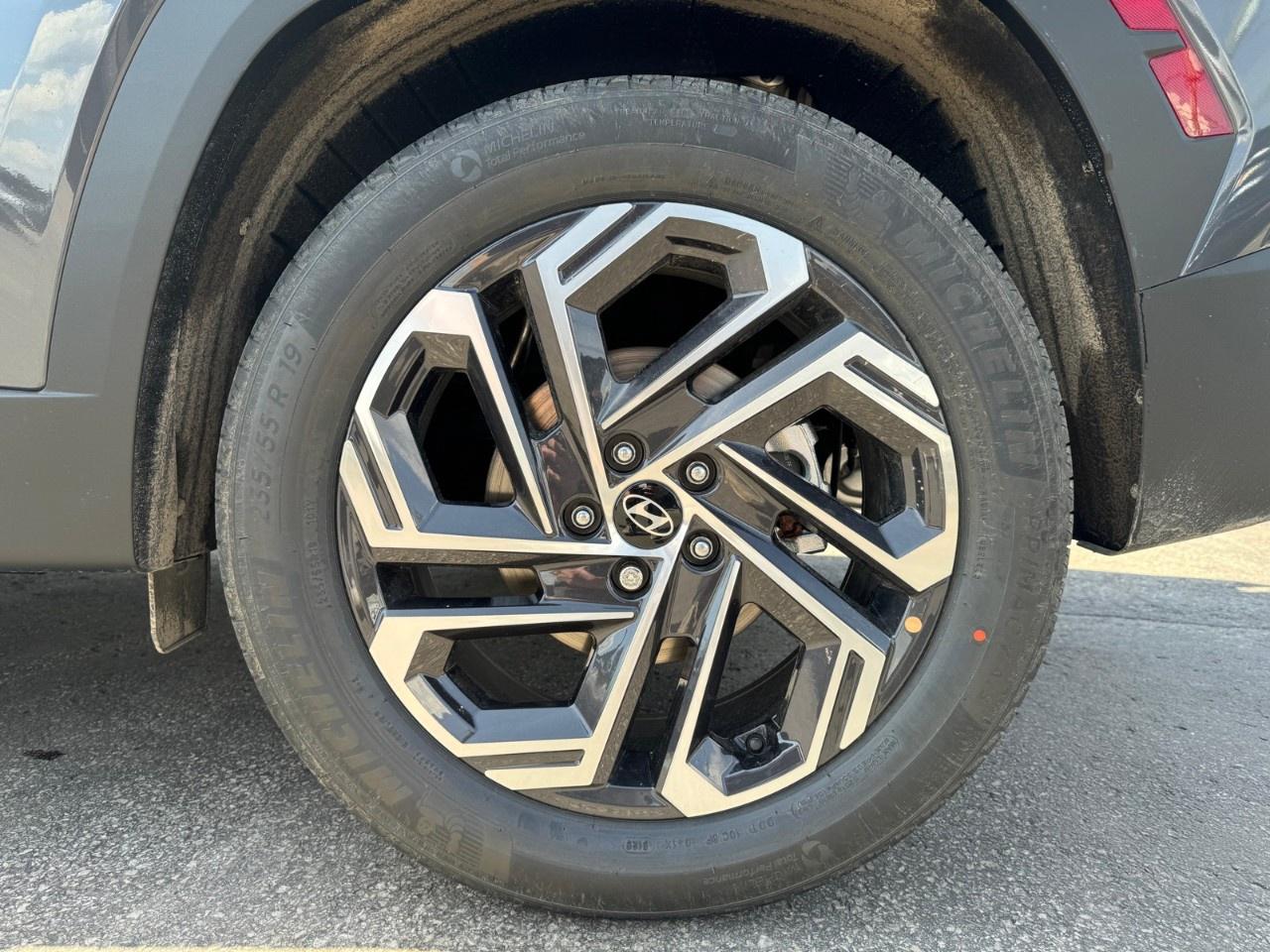 2026 Hyundai Tucson Hybrid Ultimate AWD Photo