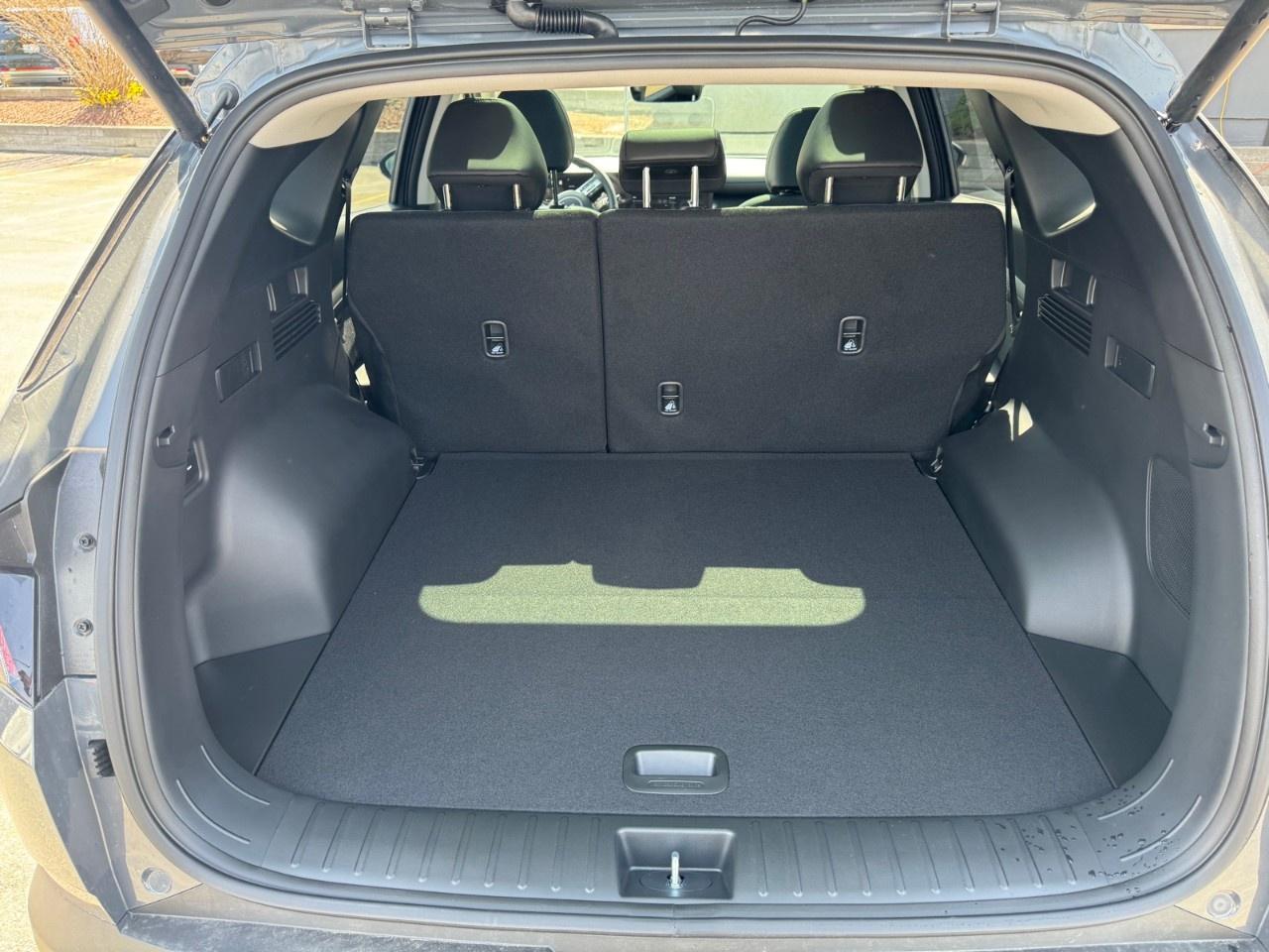2026 Hyundai Tucson Hybrid Ultimate AWD Photo