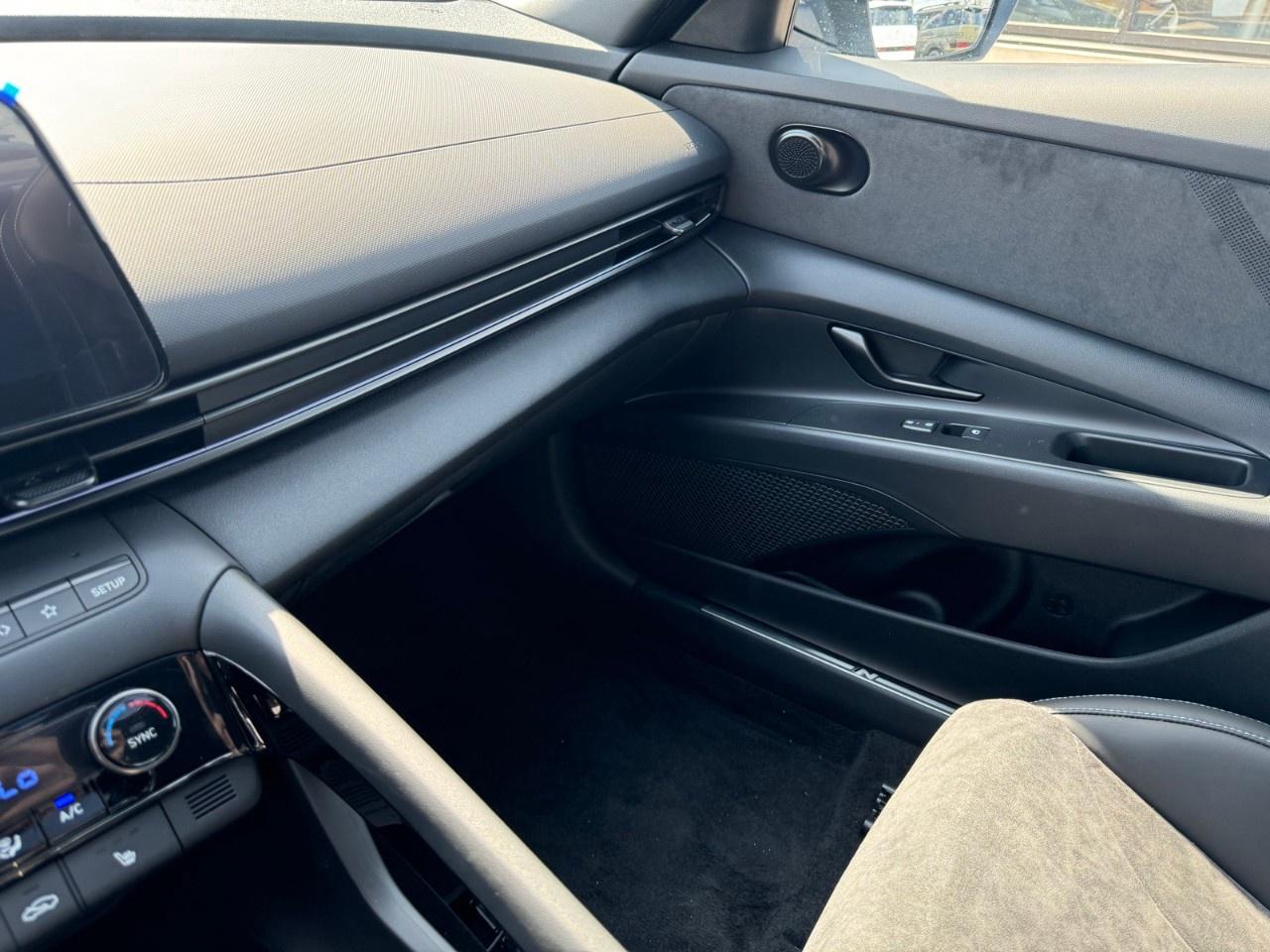 2026 Hyundai Elantra N Manual Photo