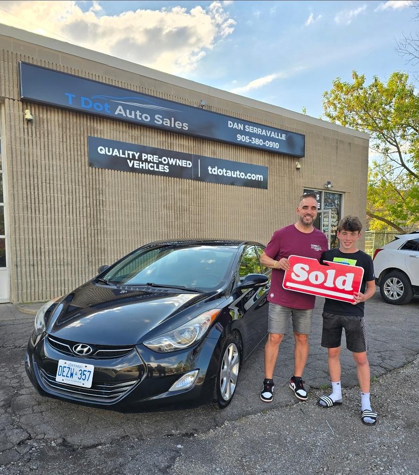 2013 Hyundai Elantra  Photo