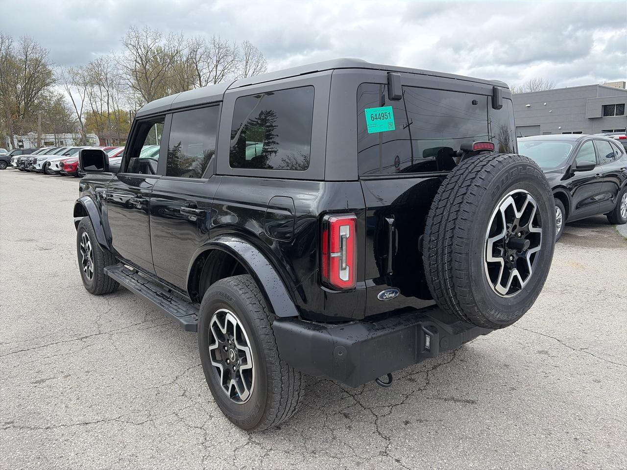 2022 Ford Bronco Outer Banks 4 Door Advanced 4x4 Photo2