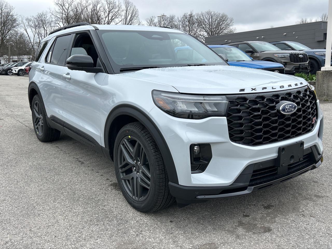 2026 Ford Explorer ST 4WD 400A Photo