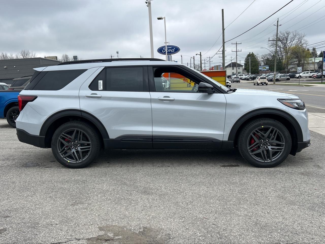 2026 Ford Explorer ST 4WD 400A Photo