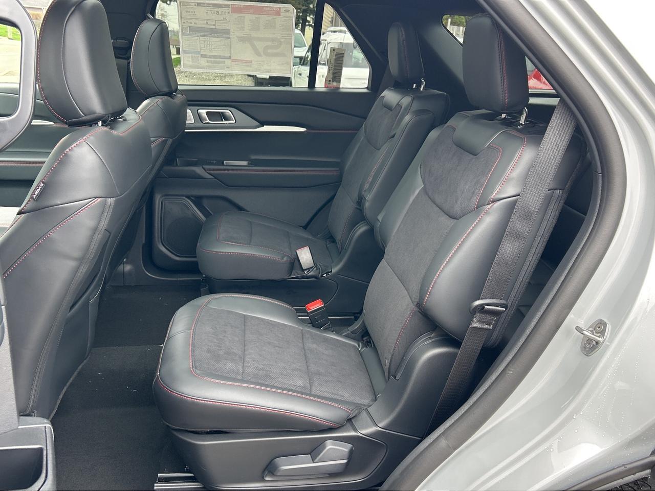 2026 Ford Explorer ST 4WD 400A Photo