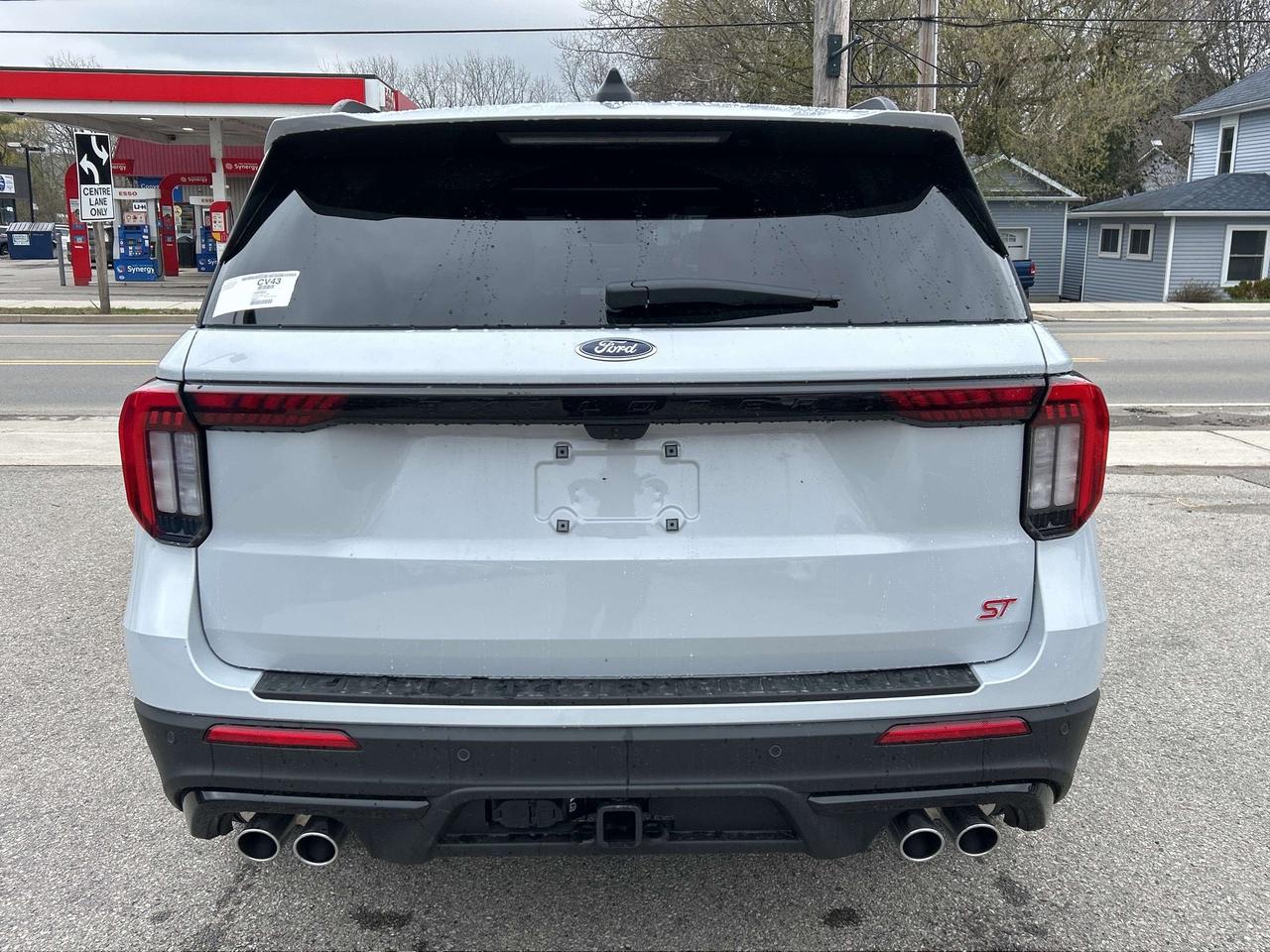 2026 Ford Explorer ST 4WD 400A Photo3