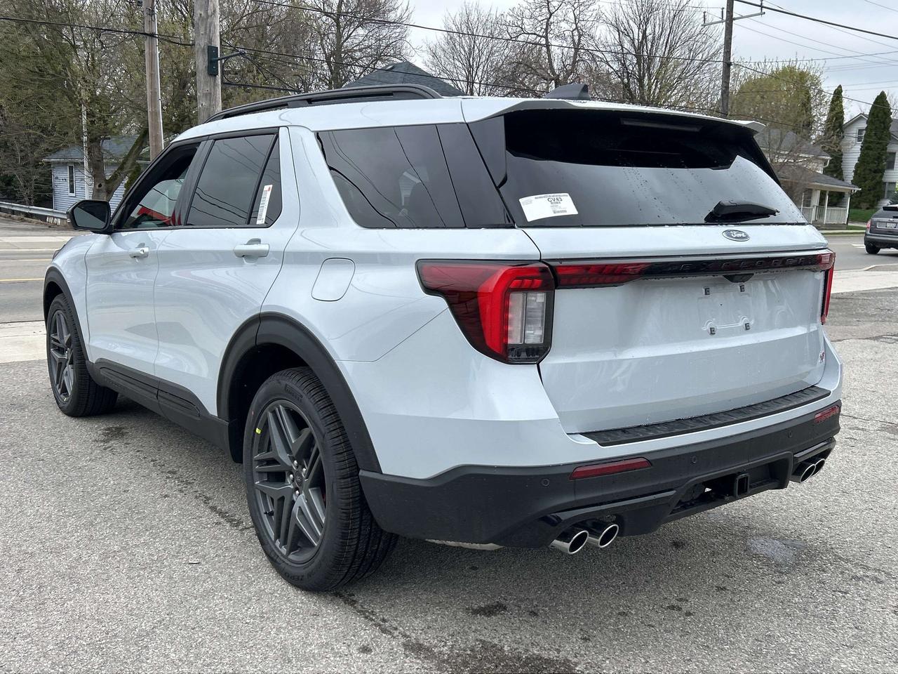 2026 Ford Explorer ST 4WD 400A Photo2
