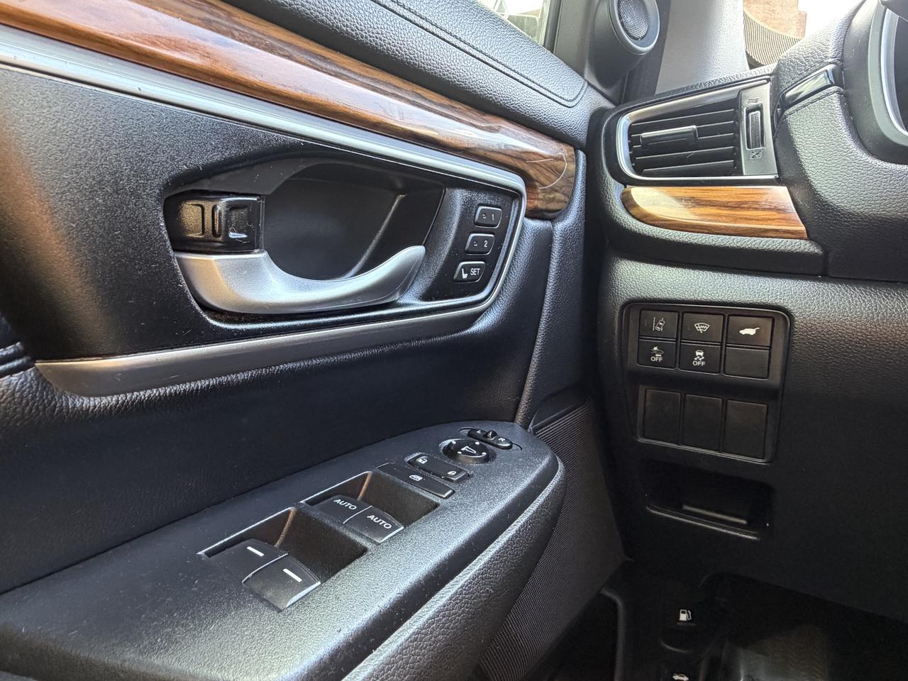 2018 Honda CR-V EX-L AWD Photo