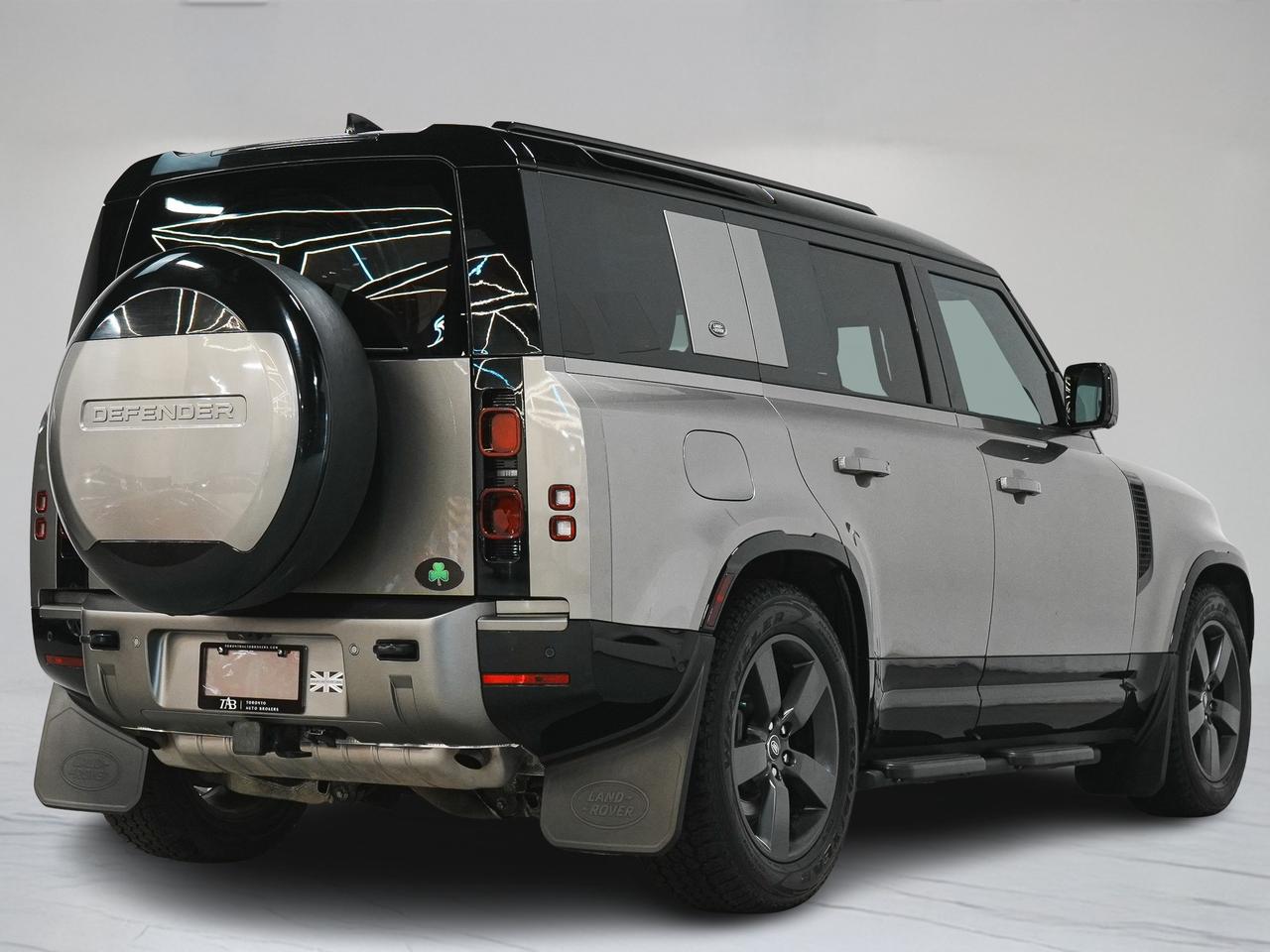 2024 Land Rover Defender 110 | P400 | X-DYNAMIC | PANO | MERIDIAN | 20 IN Photo