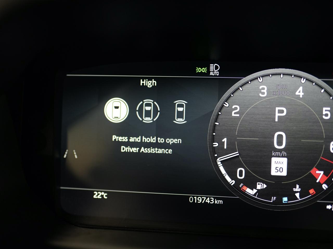 2024 Land Rover Defender 110 | P400 | X-DYNAMIC | PANO | MERIDIAN | 20 IN Photo