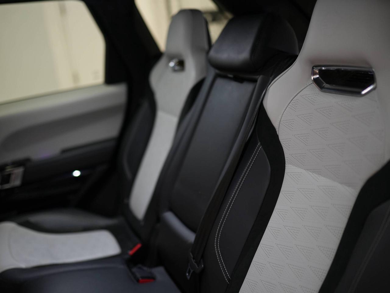 2019 Land Rover Range Rover Sport SVR | PANO | MERIDIAN | 22 IN Photo