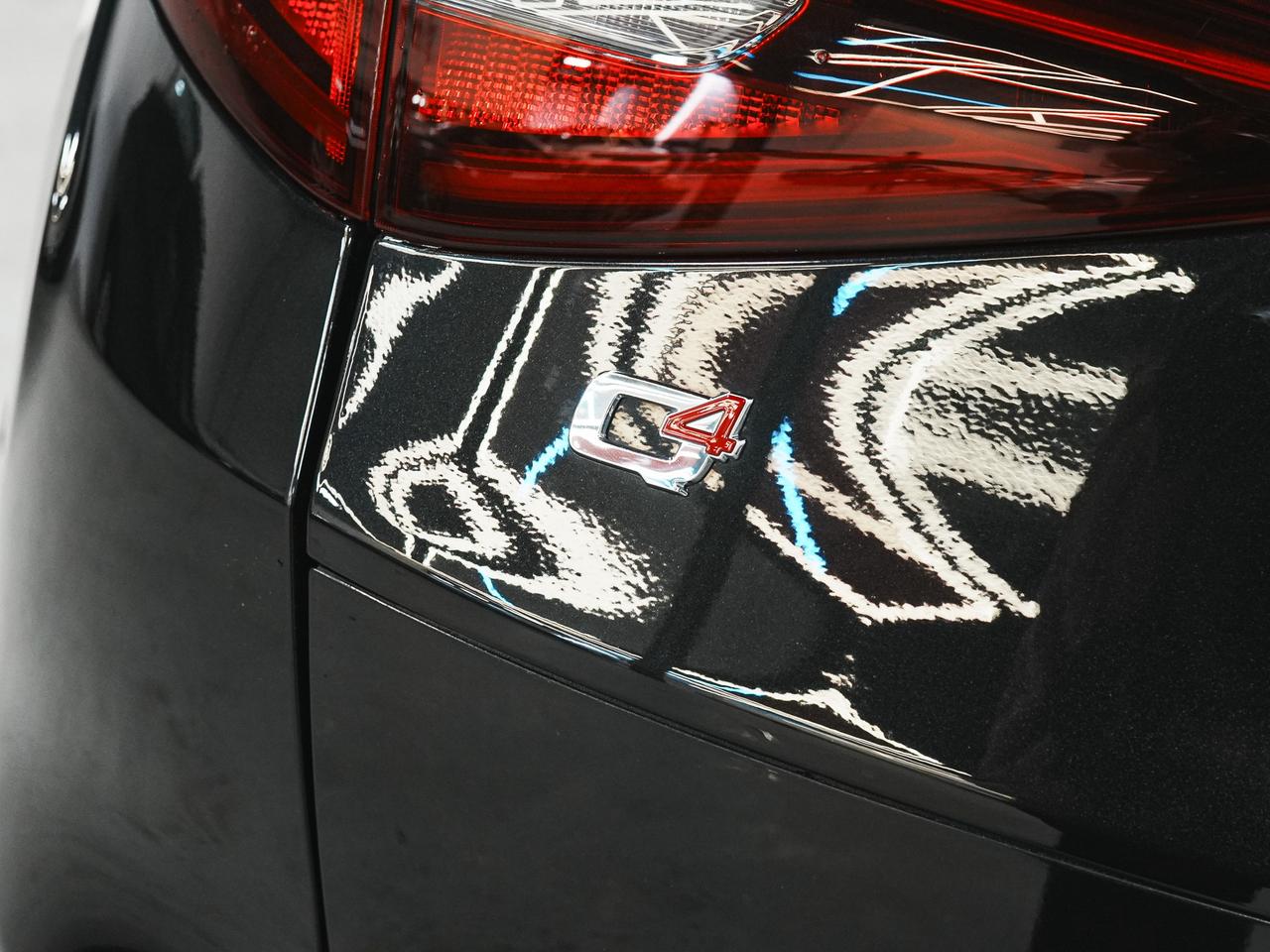 2022 Alfa Romeo Stelvio QUADRIFOGLIO | HARMAN KARDON | CARBON FIBER Photo