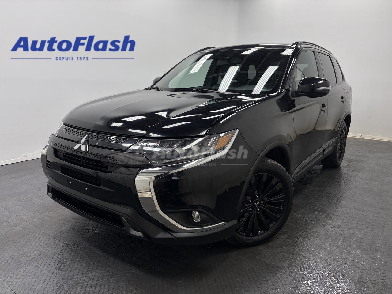 +Attache remorque / Trailer hitch 
+Bluetooth 
+Cam&eacute;ra de recul / Backup camera 
+Commandes de radio au volant / Steering wheel audio controls 
+D&eacute;marrage &agrave; bouton / Push button start 
+Hayon &eacute;lectrique / Electric hatch 
+Changements de vitesses au volant / Paddle shifters 
+R&eacute;gulateur de vitesse  / Cruise control 
+Si&egrave;ges chauffants / Heated seats 
+Surveillance des angles morts / Blind spot monitoring 
+Toit ouvrant / Sunroof 
+Volant chauffant / Heated Steering wheel 																							
+Aucun Accident /  No accidents
+V&eacute;rifi&eacute; par Carfax / Carfax verified
+Kilom&eacute;trage certifi&eacute; / Certified kilometers
+Historique dentretien / Maintenance history
+Protection m&eacute;canique disponible / Mechanical protection available

Visitez notre page Google pour voir tous les commentaires positifs que nos clients nous laissent.
 
Financement rapide et facile, 1ere, 2e et 3e chances au cr&eacute;dit, approbation en 30 minutes, taux dacceptation tr&egrave;s &eacute;lev&eacute;. 

Essayez notre demande de cr&eacute;dit s&eacute;curis&eacute; en ligne, sans obligation! 

Nous sommes les sp&eacute;cialistes des autos, fourgonnettes, VUS, 4x4, et les camions l&eacute;gers jusqu&agrave; une tonne. 

*Seulement le nettoyage de base du v&eacute;hicule, fait par un sous-traitant, est inclus. Pour un perfectionnement de lesth&eacute;tique int&eacute;rieur/ext&eacute;rieur, dont une d&eacute;contamination de la peinture, des retouches de peinture, faites par nos experts en esth&eacute;tique, une somme de 249$ sera ajout&eacute;e &agrave; votre facture. Aussi disponible, loption dimmatriculer la voiture sur place, qui vous permet d&eacute;pargner du temps et le co&ucirc;t de 25$ du transit temporaire.

*AutoFlash se r&eacute;serve le droit de refuser un paiement en comptant. 

*************

Since 1975 AutoFlash has offered the best price-quality and excellent service. 

Visit our Google page to read all the nice things our clients have to say about us.

We have financing for all credit situations. 1st 2nd 3rd chance credit with an excellent approval rate!

Try our secured online credit application any time, with no obligation! 

We specialize in all brands, makes and models. Whether you need a car, truck, SUV or minivan, we can help you.

And if we dont have it, well find it for you!

*Only the basic cleaning of the vehicle, done by a subcontractor, is included in the advertised price. For a complete interior/exterior detailing, done by our esthetic specialists, which includes a complete paint decontamination and paint touch-ups if needed, an amount of 249$ will be added to your invoice. Also available, in-house licensing, which allows you to save the $25 for a temporary Transit.

*AutoFlash reserves the right to refuse a cash payment.