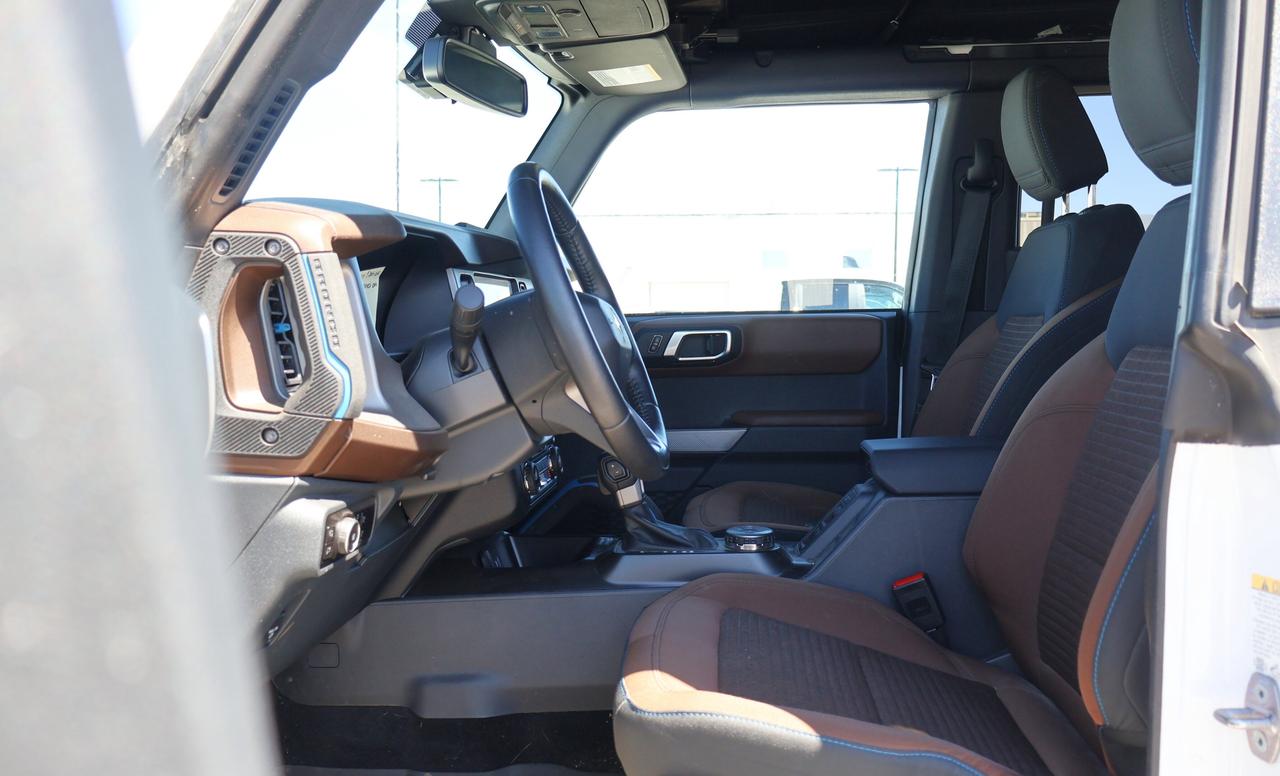 2023 Ford Bronco | | Heated Mirrors | Photo