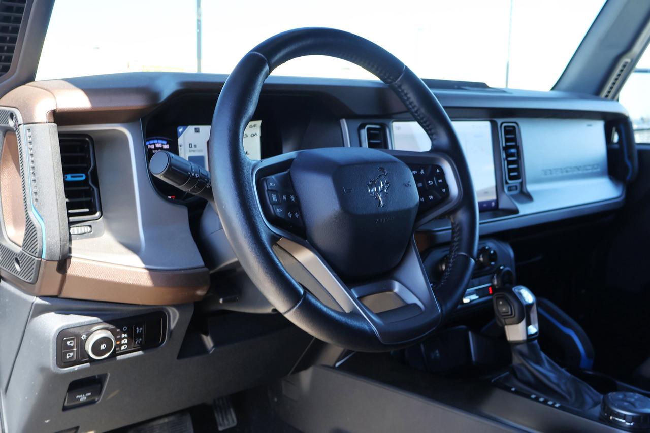 2023 Ford Bronco | | Heated Mirrors | Photo