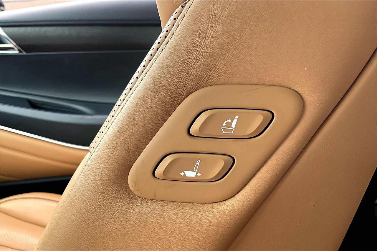 2023 Genesis GV80 3.5T Prestige AWD Photo