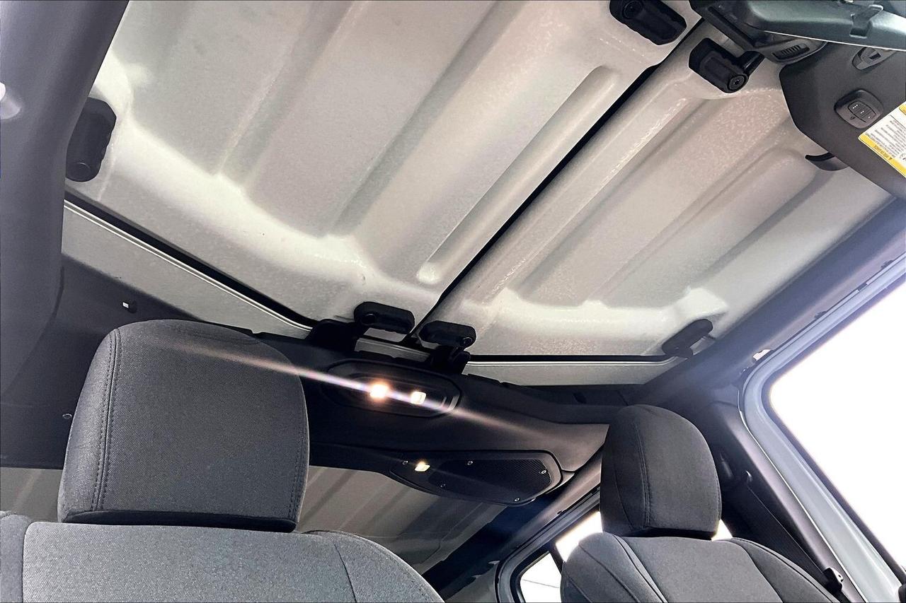 2025 Jeep Wrangler Willys 4Dr V6 | Heated Seats | Safety Group | 4X4 Photo