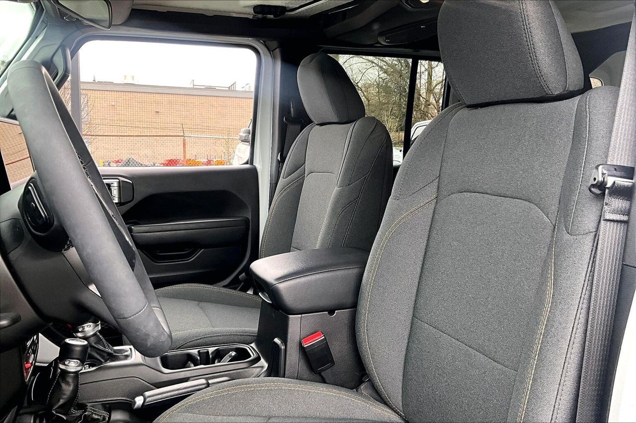 2025 Jeep Wrangler Willys 4Dr V6 | Heated Seats | Safety Group | 4X4 Photo