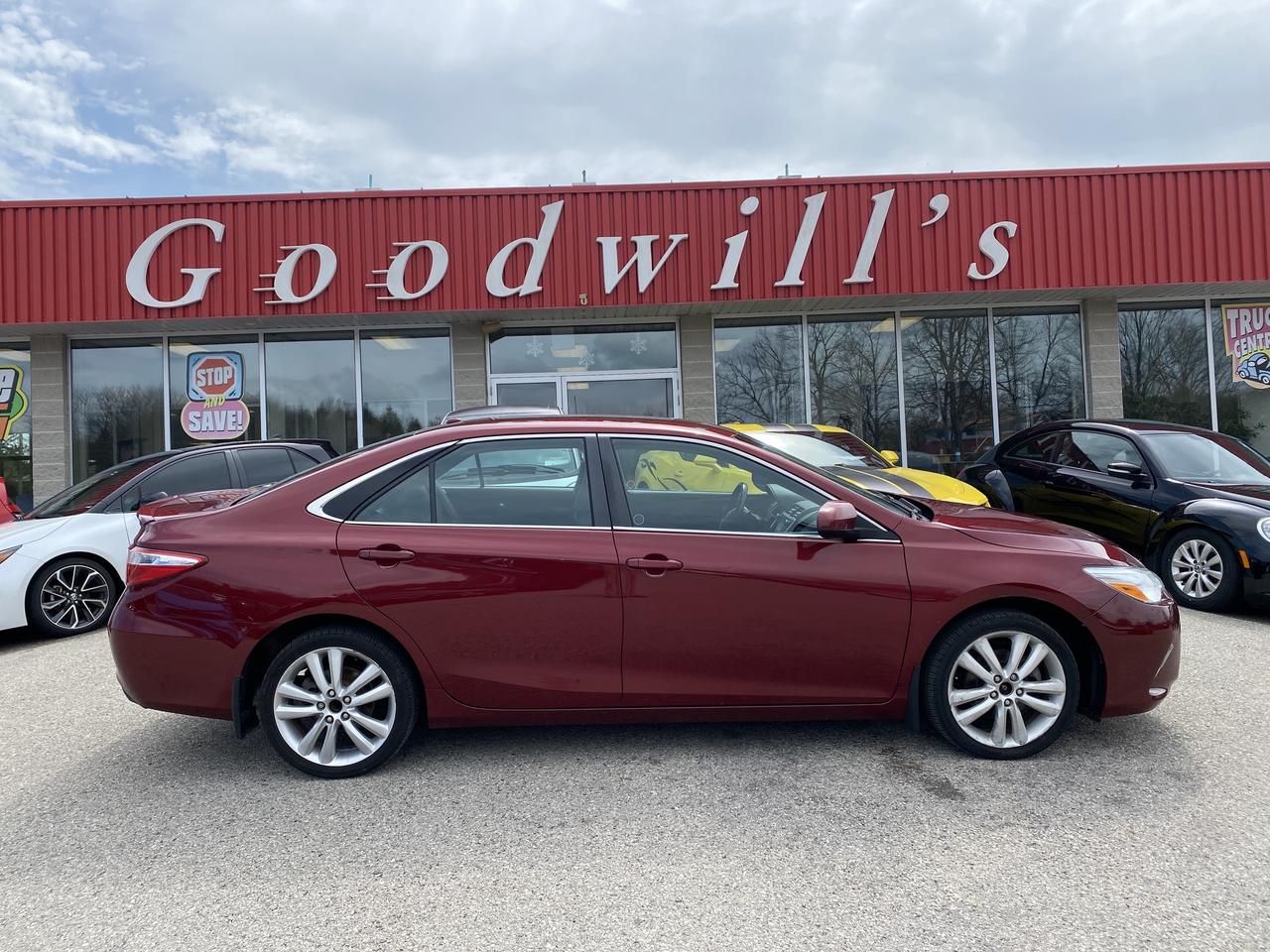 Used 2016 Toyota Camry XSE, POWER SEATS, BACK UP CAMERA, HEATED CLOTH! for sale in London, ON