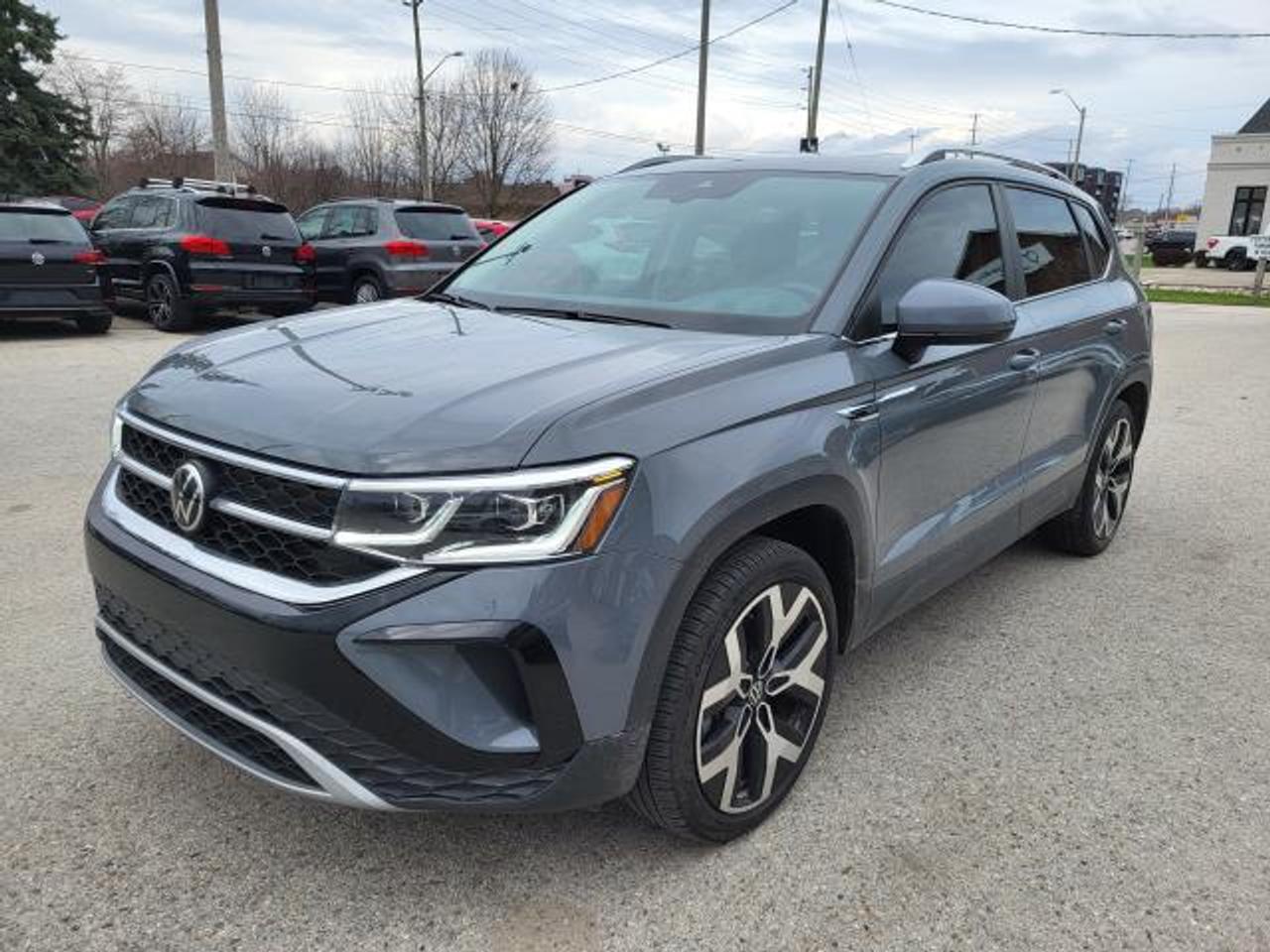 2022 Volkswagen Taos Highline Photo