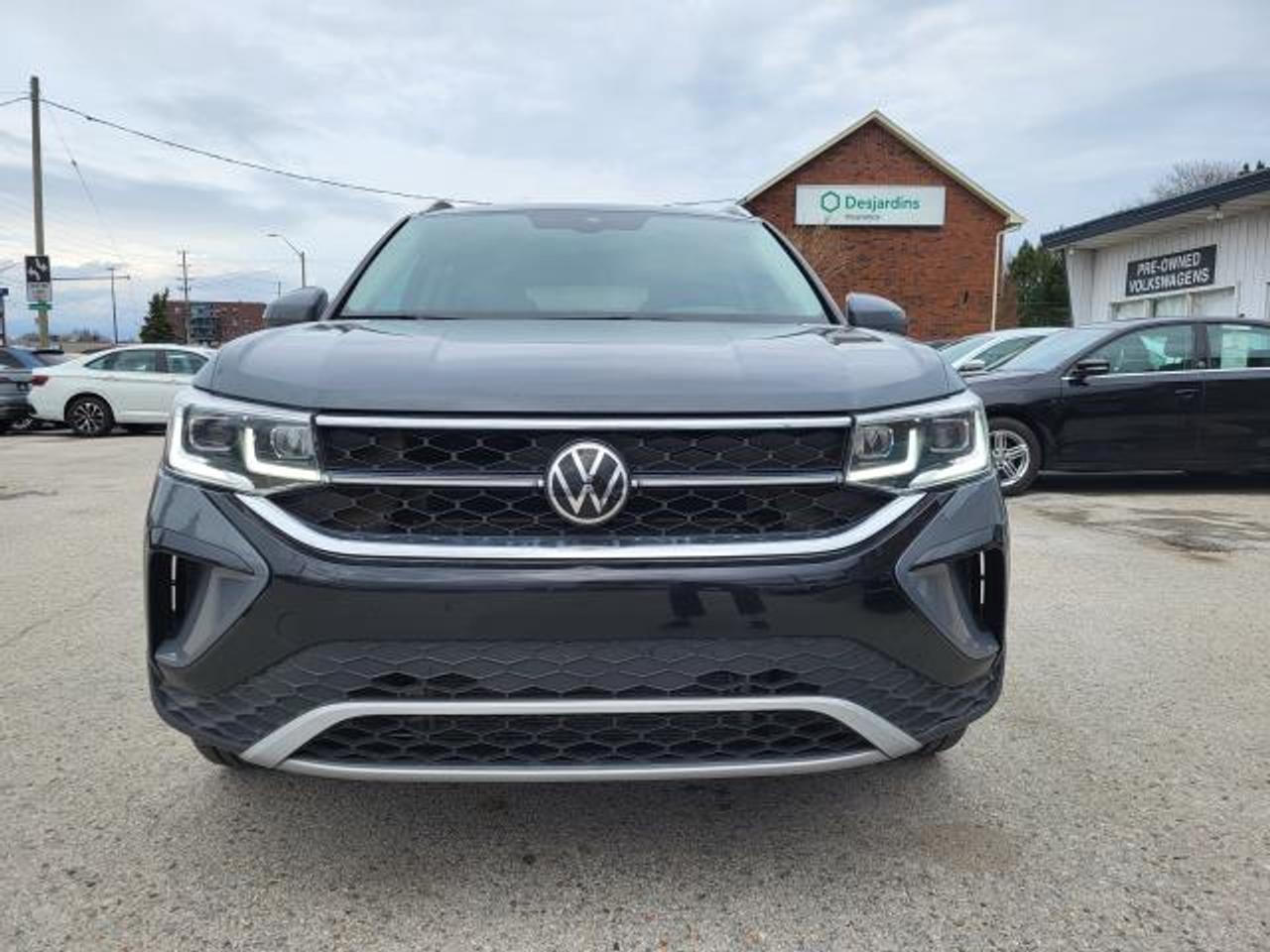 2022 Volkswagen Taos Highline Photo