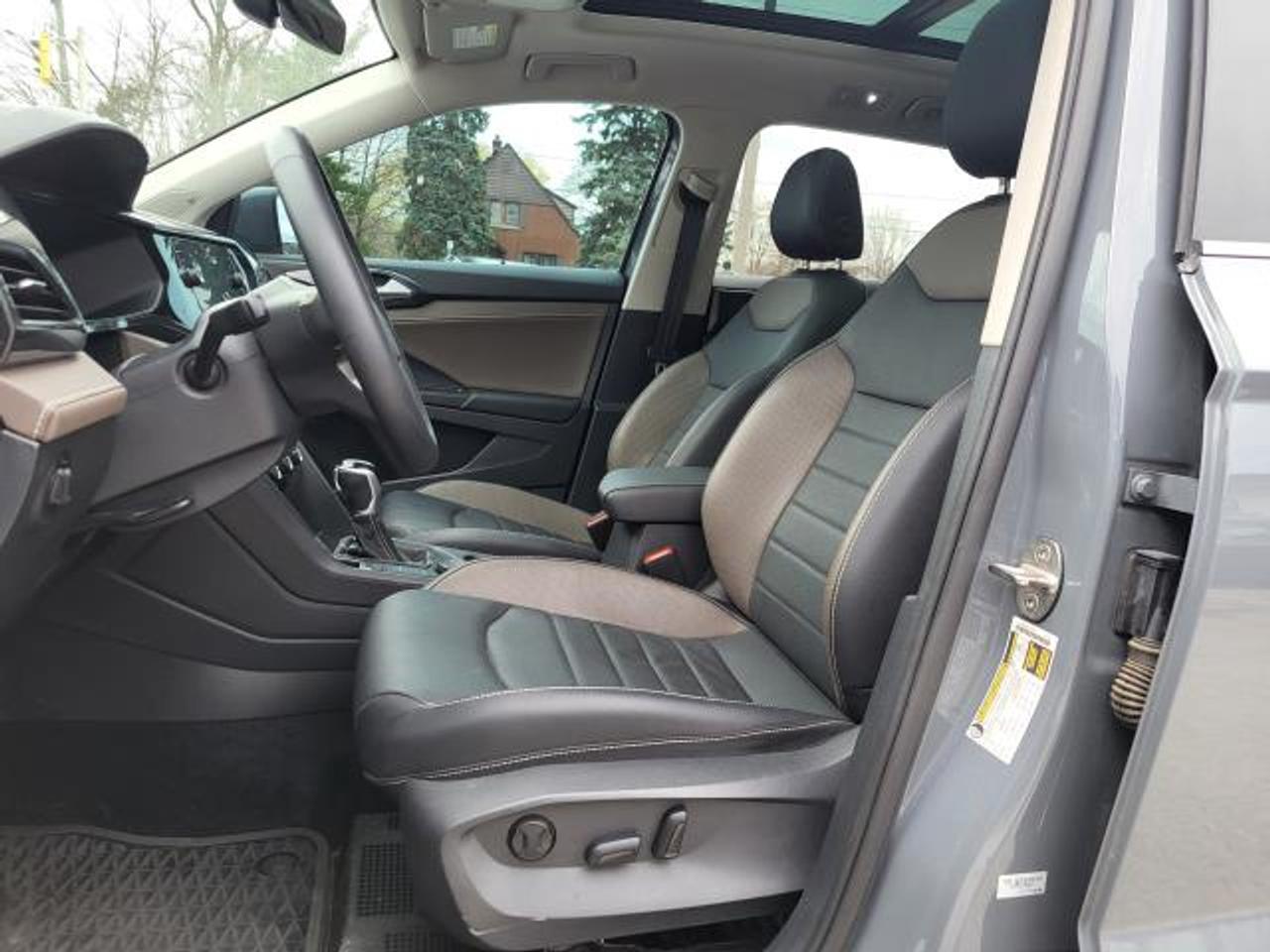 2022 Volkswagen Taos Highline Photo