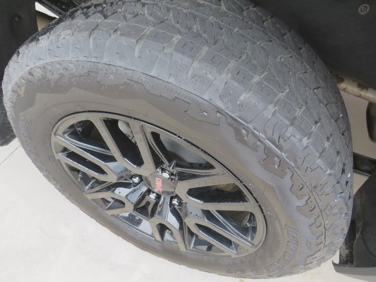 2024 GMC Sierra 1500 Elevation | Clean Title | 4WD | Tonneau Cover | Running Boards | Trailer Hitch | Brake Controller | Heated Seats | Photo