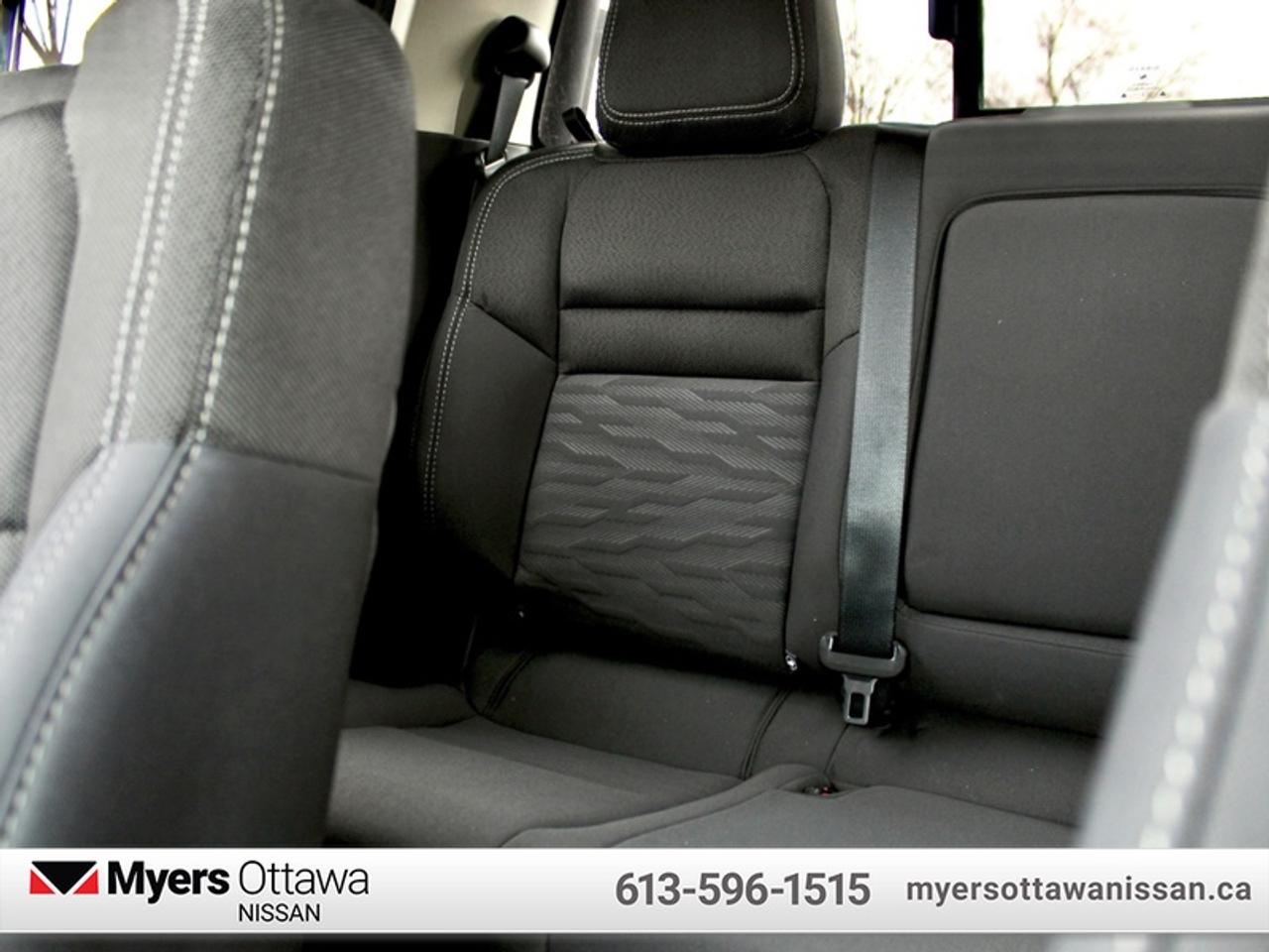 2024 Nissan Frontier Hardbody Edition Photo