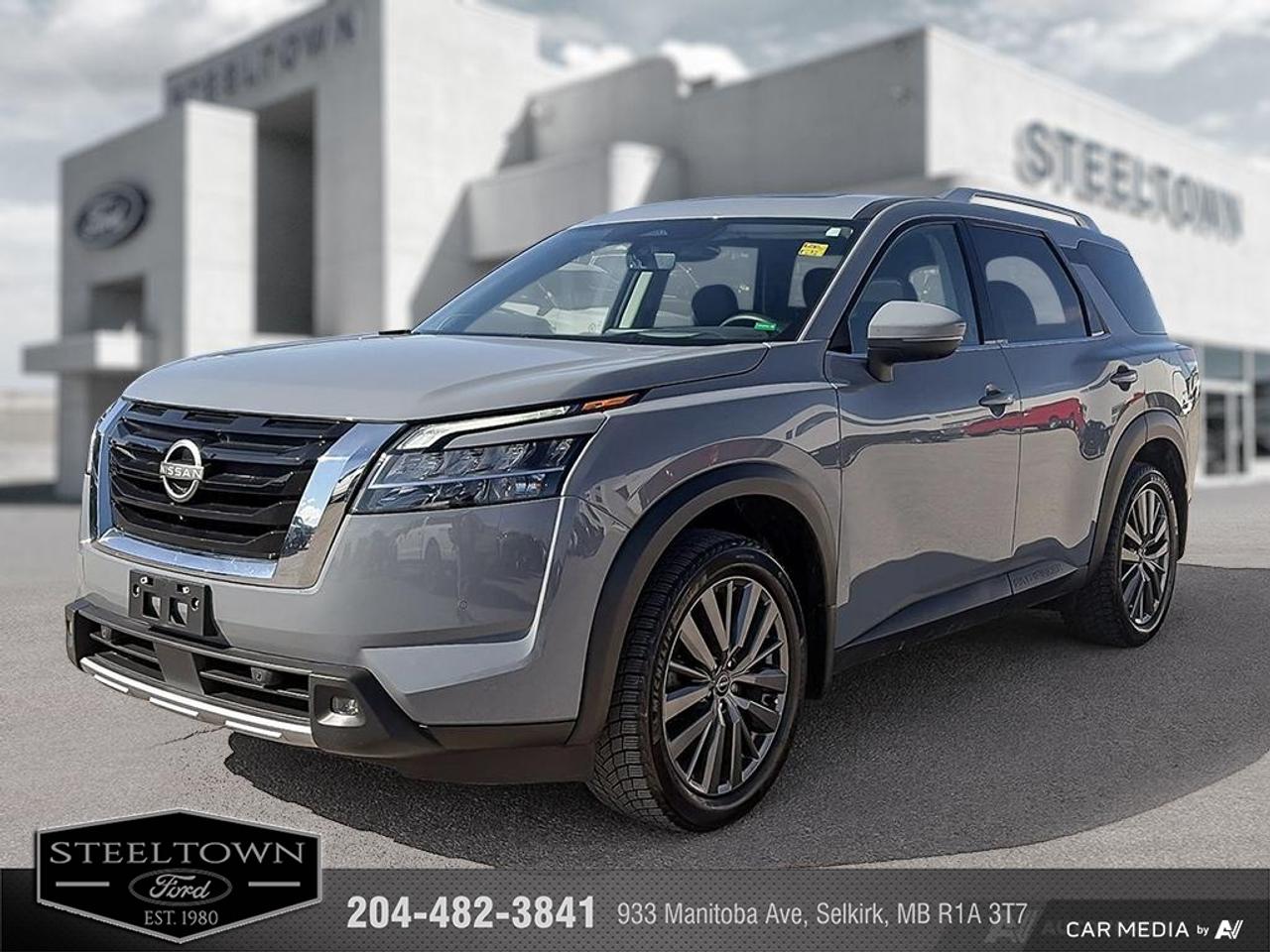 <b>Sunroof,  Navigation,  Leather Seats,  Apple CarPlay,  Android Auto!</b><br> <br> We value your TIME, we wont waste it or your gas is on us!   We offer extended test drives and if you cant make it out to us we will come straight to you!<br><br><br> <br>Designed for versatility, this 2024 Pathfinder has all the adventure ready tech your active family needs. This 2024 Nissan Pathfinder is for sale today in Selkirk.<br> <br>With all the latest safety features, all the latest innovations for capability, and all the latest connectivity and style features you could want, this 2024 Nissan Pathfinder is ready for every adventure. Whether its the urban cityscape, or the backcountry trail, this 2024 Pathfinder was designed to tackle it with grace. If you have an active family, they deserve all the comfort, style, and capability of the 2024 Nissan Pathfinder.<br> <br>This SUV has 39,094 km. Its Grey in colour and is completely accident free based on the <a href=https://vhr.carfax.ca/?id=wH9D8CEo29e/7uYKQwrEHjKquRl+rF/l target=_blank>CARFAX Report</a>. It has an Automatic transmission and is powered by a 284HP 3.5L V6 Cylinder Engine. <br> <br> Our Pathfinders trim level is SL. This Pathfinder SL adds heated leather trimmed seats, driver memory settings, and a 120V outlet to this incredible SUV. This family hauler is ready for the city or the trail with modern features such as NissanConnect with navigation, touchscreen, and voice command, Apple CarPlay and Android Auto, paddle shifters, Class III towing equipment with hitch sway control, automatic locking hubs, alloy wheels, automatic LED headlamps, and fog lamps. Keep your family safe and comfortable with a heated leather steering wheel, a dual row sunroof, a proximity key with proximity cargo access, smart device remote start, power liftgate, collision mitigation, lane keep assist, blind spot intervention, front and rear parking sensors, and a 360-degree camera. This vehicle has been upgraded with the following features: Sunroof, Navigation, Leather Seats, Apple CarPlay, Android Auto, Power Liftgate, Blind Spot Detection.<br> <br>To apply right now for financing use this link: <a href=http://www.steeltownford.com/?https://CreditOnline.dealertrack.ca/Web/Default.aspx?Token=bf62ebad-31a4-49e3-93be-9b163c26b54c&La target=_blank>http://www.steeltownford.com/?https://CreditOnline.dealertrack.ca/Web/Default.aspx?Token=bf62ebad-31a4-49e3-93be-9b163c26b54c&La</a><br> <br/><br>Family owned and operated in Selkirk for 35 Years.  <br>Steeltown Ford is located just 20 minutes North of the Perimeter Hwy, with an onsite banking center that offers free consultations. <br>Ask about our special dealer rates available through all major banks and credit unions.<br><br><br>Steeltown Ford Protect Plus includes:<br>- Life Time Tire Warranty <br>Cars cost less in Selkirk <br><br>Dealer Permit # 1039<br><br><br> Come by and check out our fleet of 100+ used cars and trucks and 190+ new cars and trucks for sale in Selkirk.  o~o