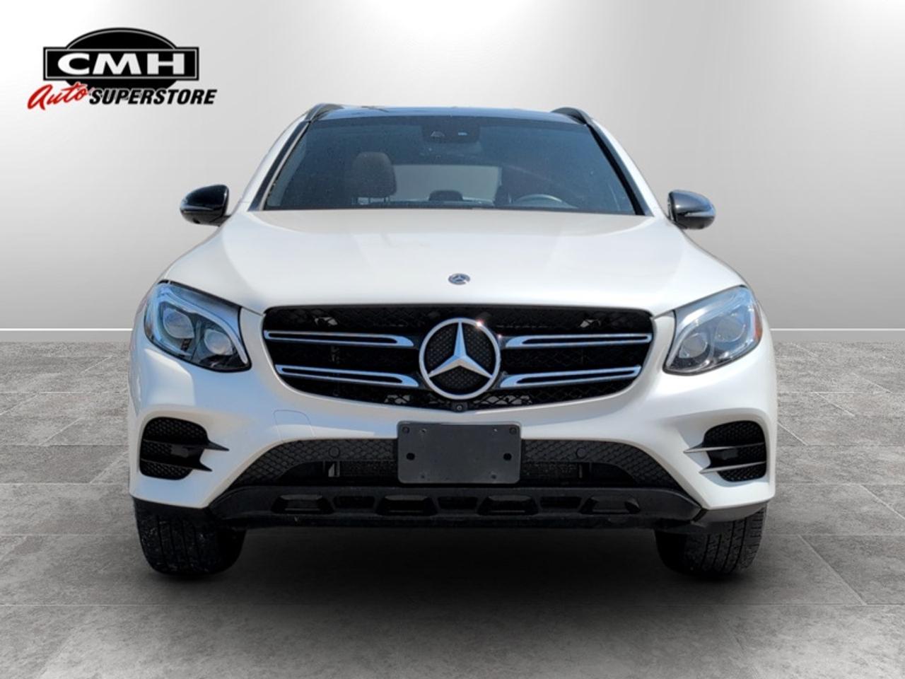 2019 Mercedes-Benz GLC 300 4MATIC®  **LOW MILEAGE** Photo