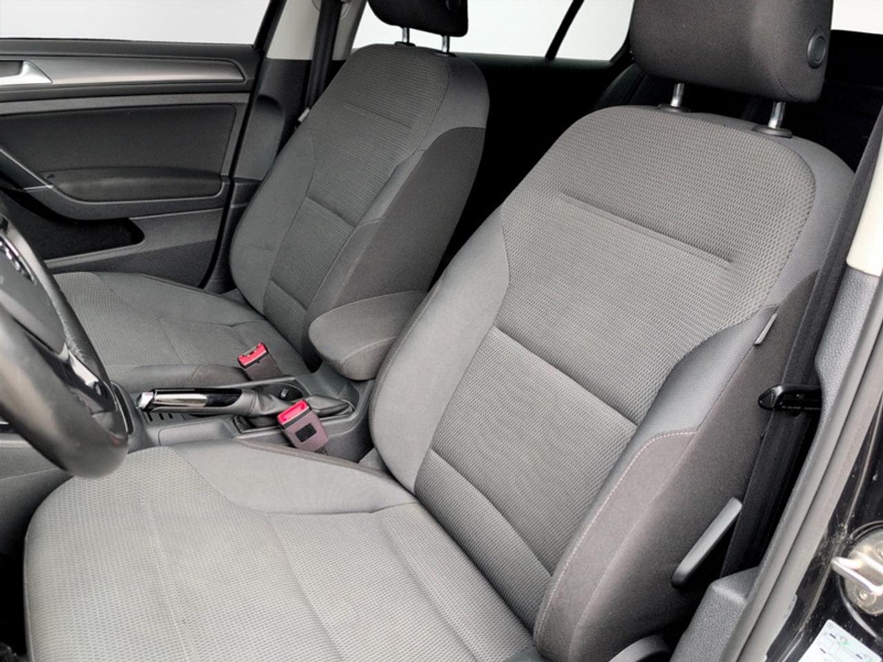2018 Volkswagen Golf Trendline  **LOW KMS - CLEAN CF** Photo