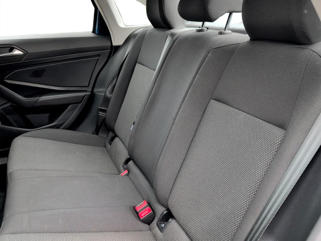 2019 Volkswagen Jetta Comfortline  *LOW KMS - CLEAN CF* Photo