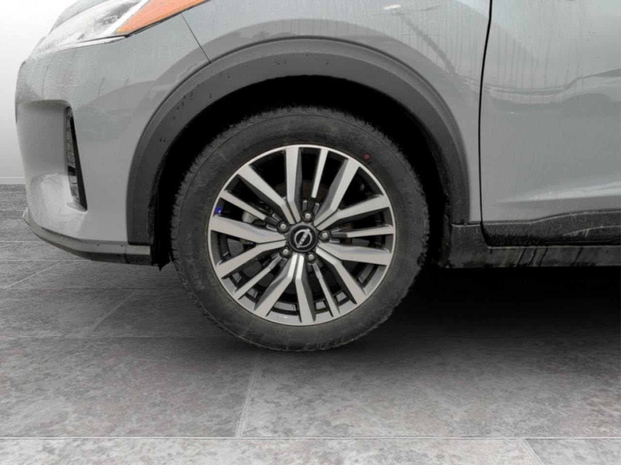 2024 Nissan Kicks SV Photo