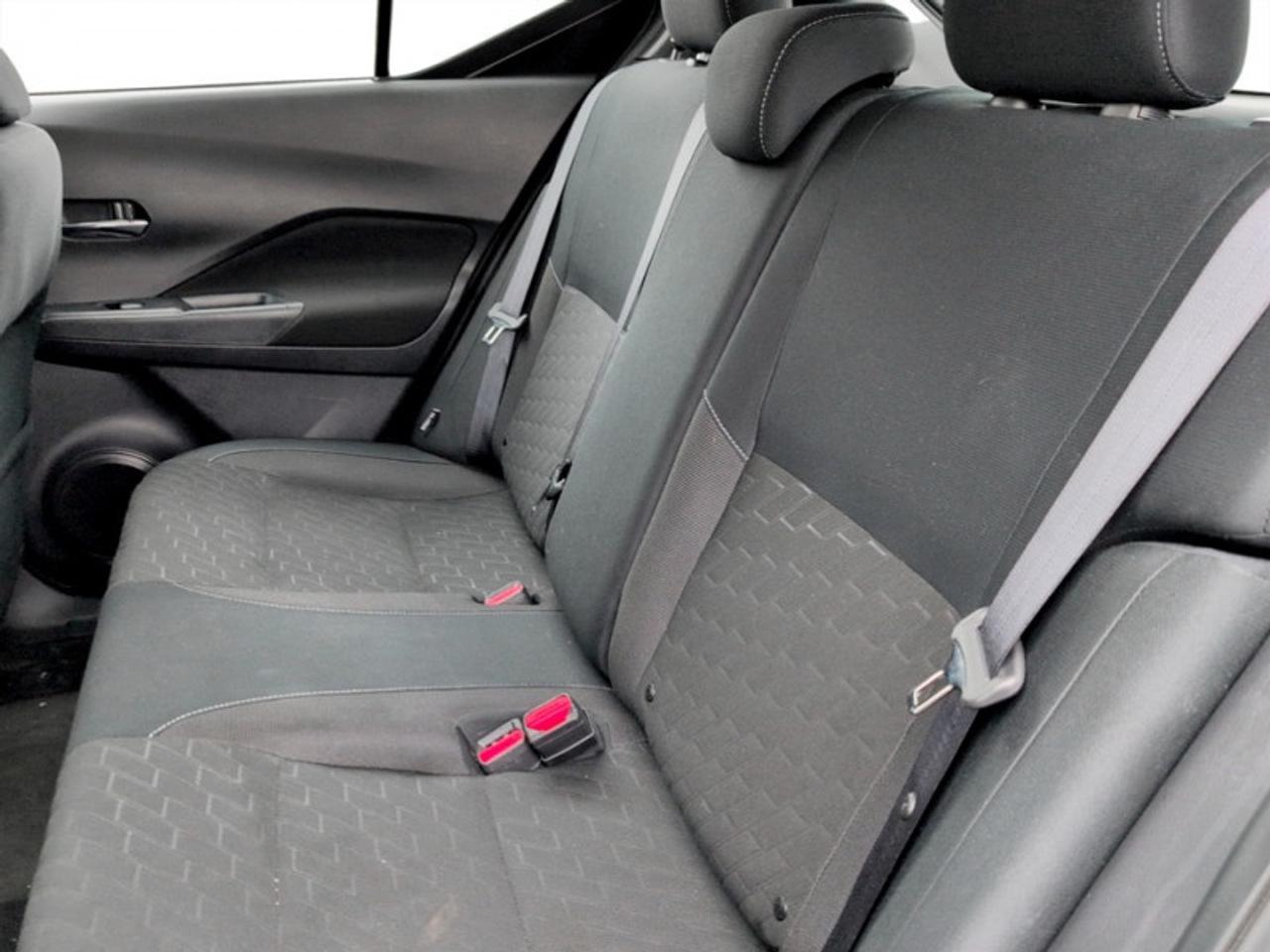 2024 Nissan Kicks SV Photo