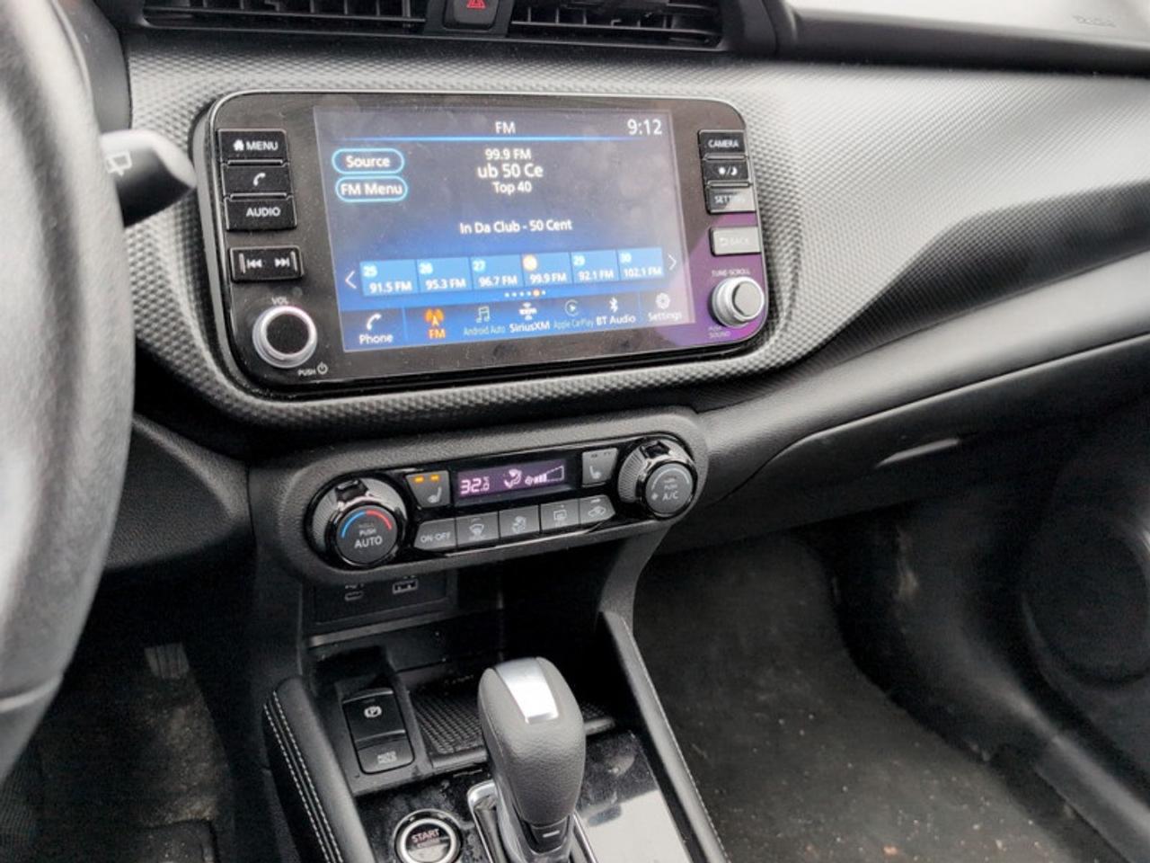2024 Nissan Kicks SV Photo